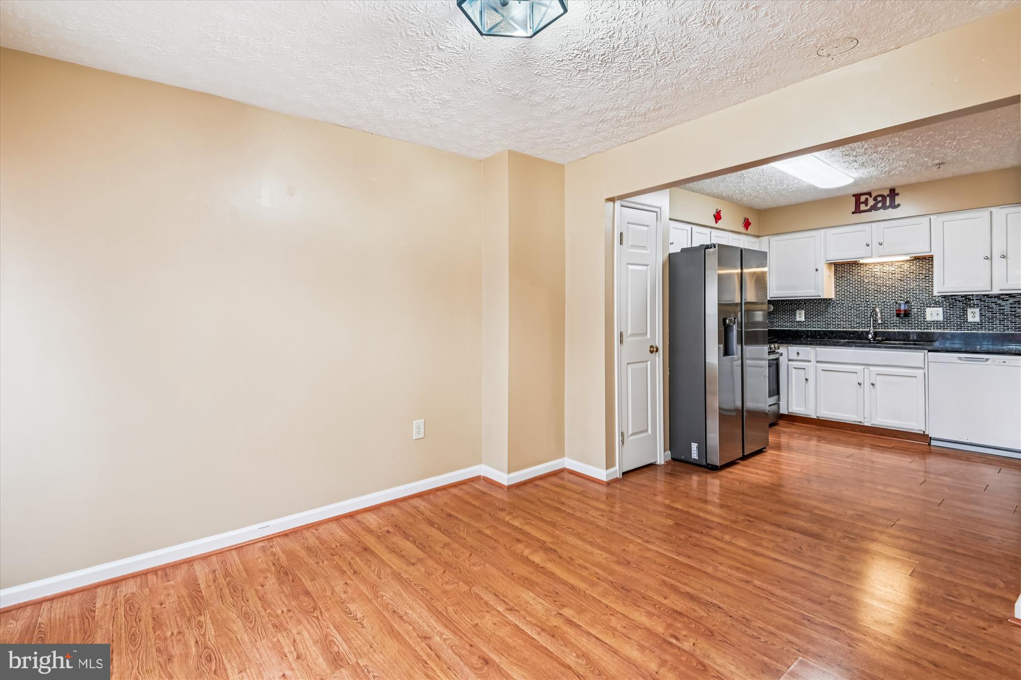 CARRIAGE PINES/LAKE VILL - Residential