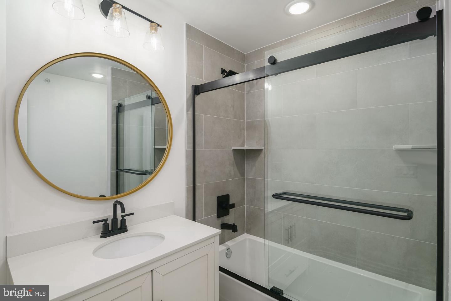 NEWBOLD - Residential Lease