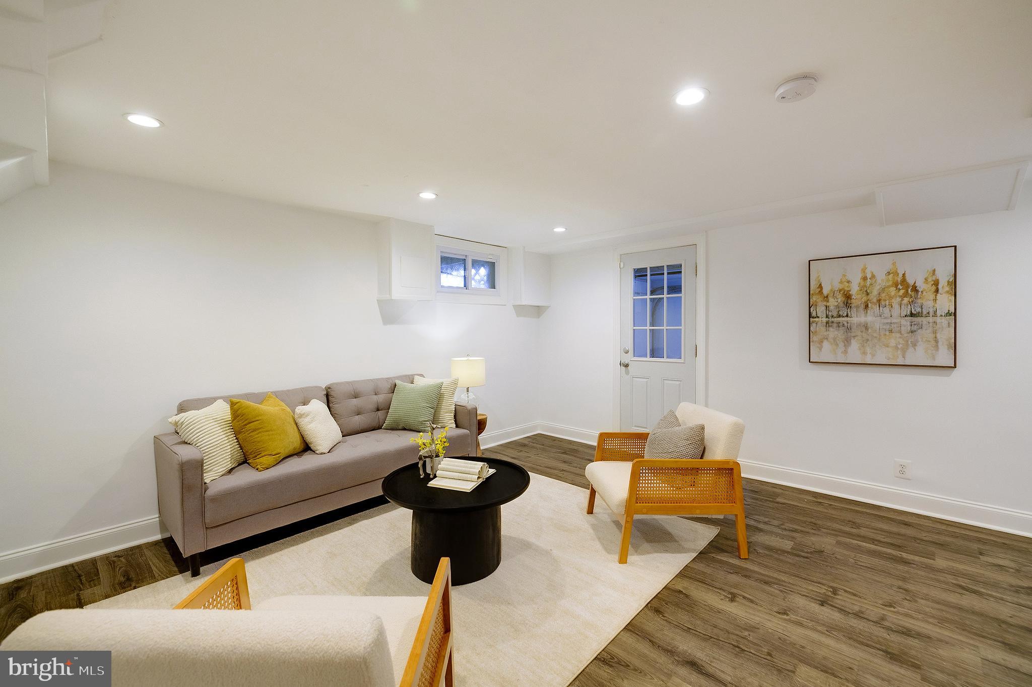 TAKOMA PARK - Residential