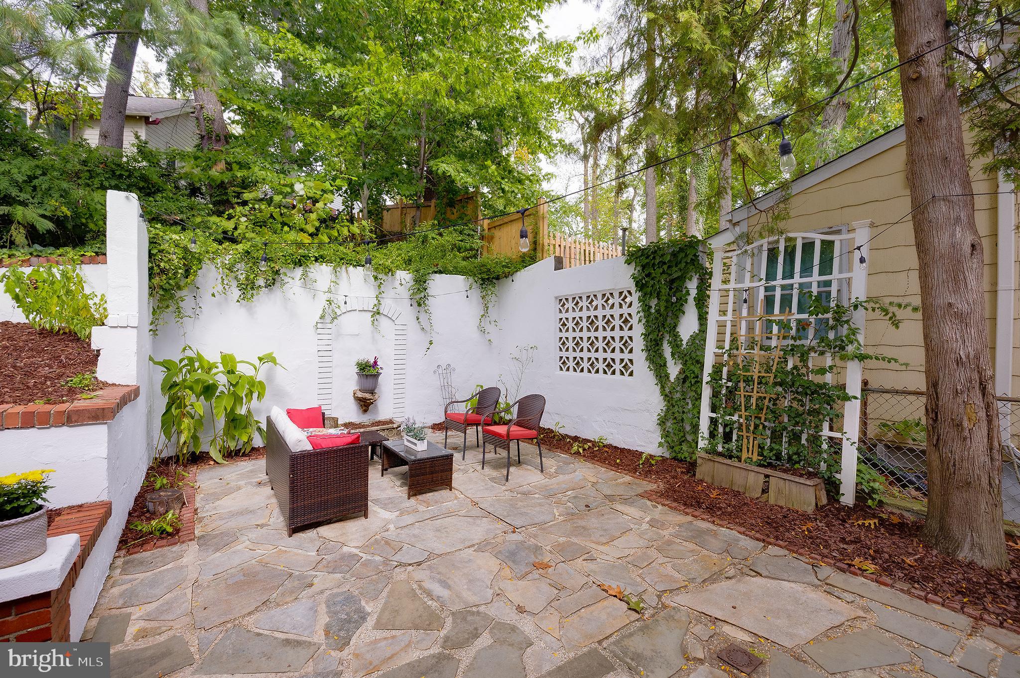 TAKOMA PARK - Residential