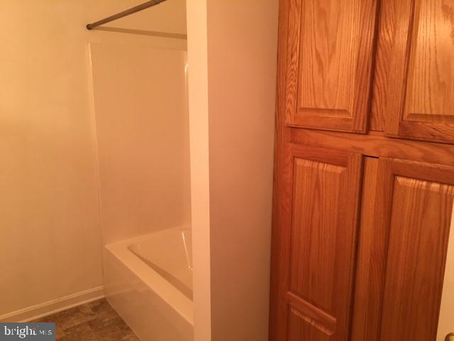 WILLIAMSPORT - Residential Lease