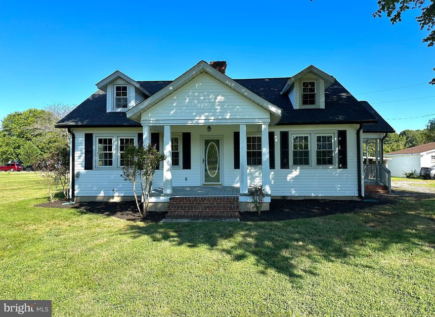If you love the water this is the home for you. This well-maintained Cape Cod with water views of the Wicomico River has been remodeled. The home offers 3 /bedrooms, 1/full bath on the main level. Full eat-in kitchen, separate living room, separate dining room, and the laundry room on the main level. Upper-level loft area with a walk-in attic and lots of storage space. Sits on .94 acres, with No HOA so bring your boat, paddle boards, and kayaks to enjoy the river. If you love to fish this is the place for you.