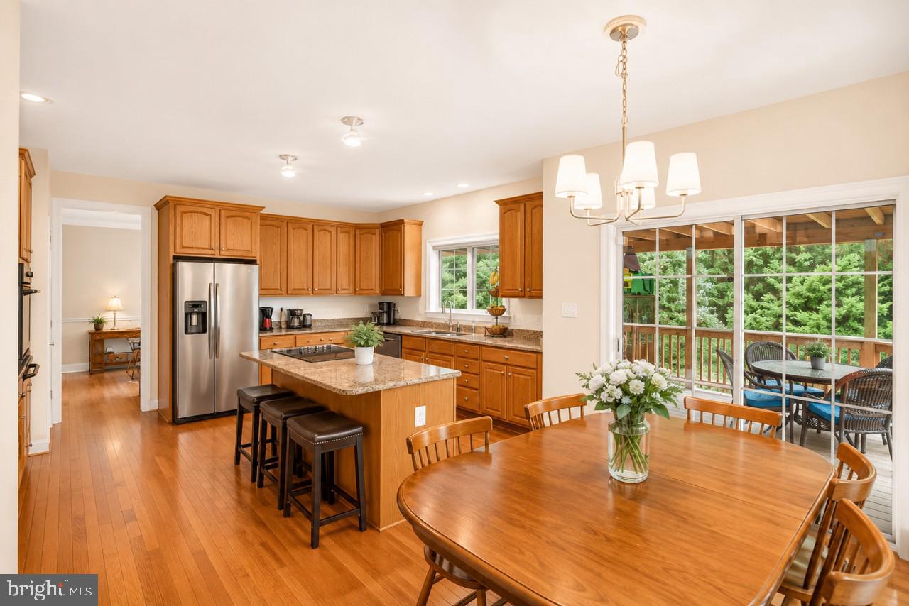 4407 WHITETAIL LANE