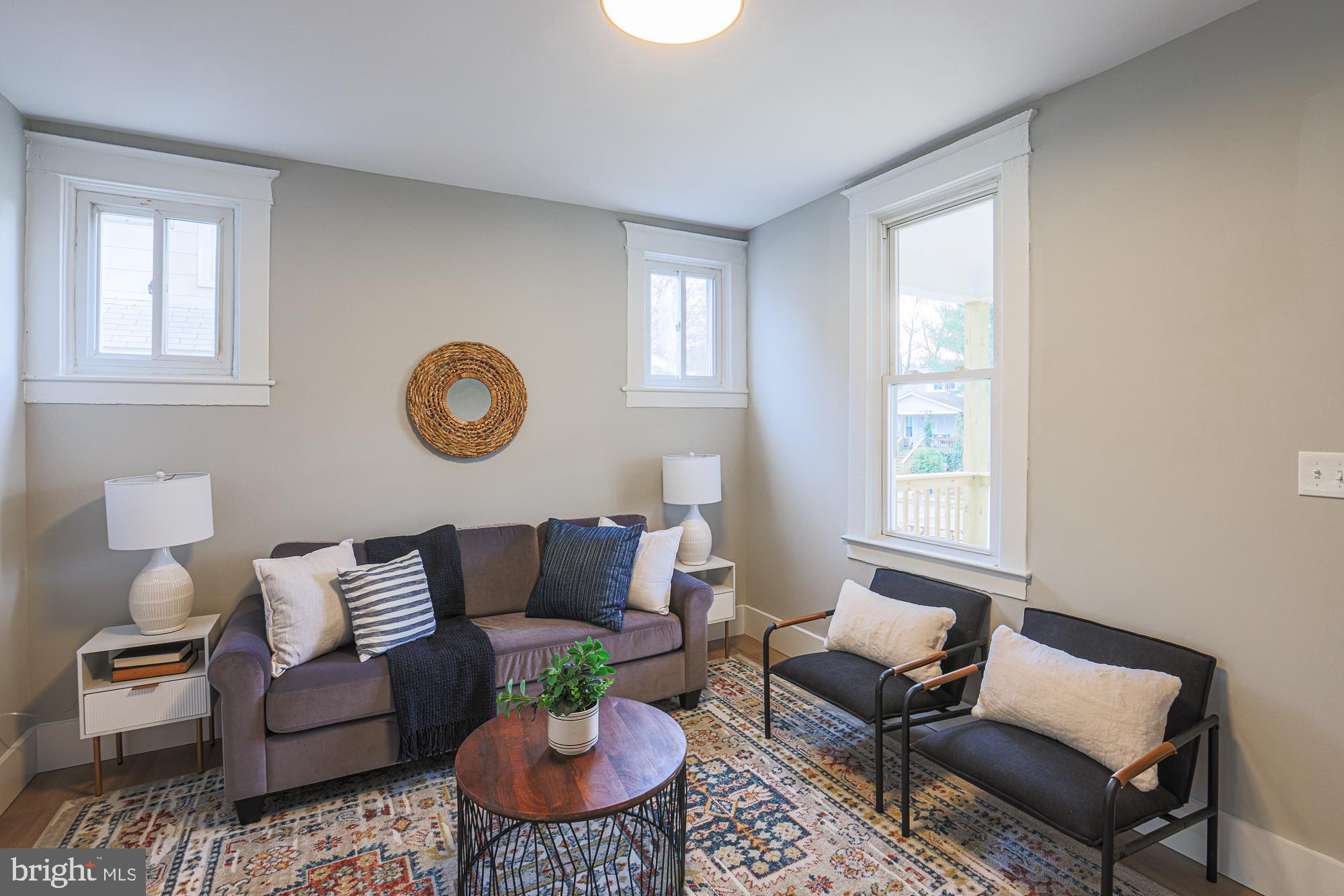 LAKE EVESHAM - Residential