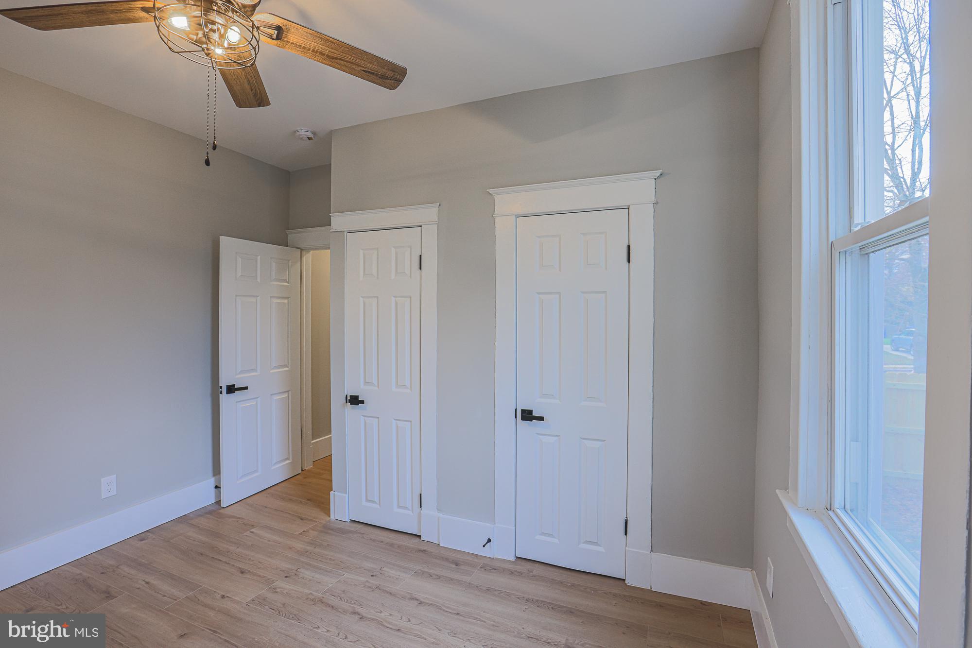 LAKE EVESHAM - Residential