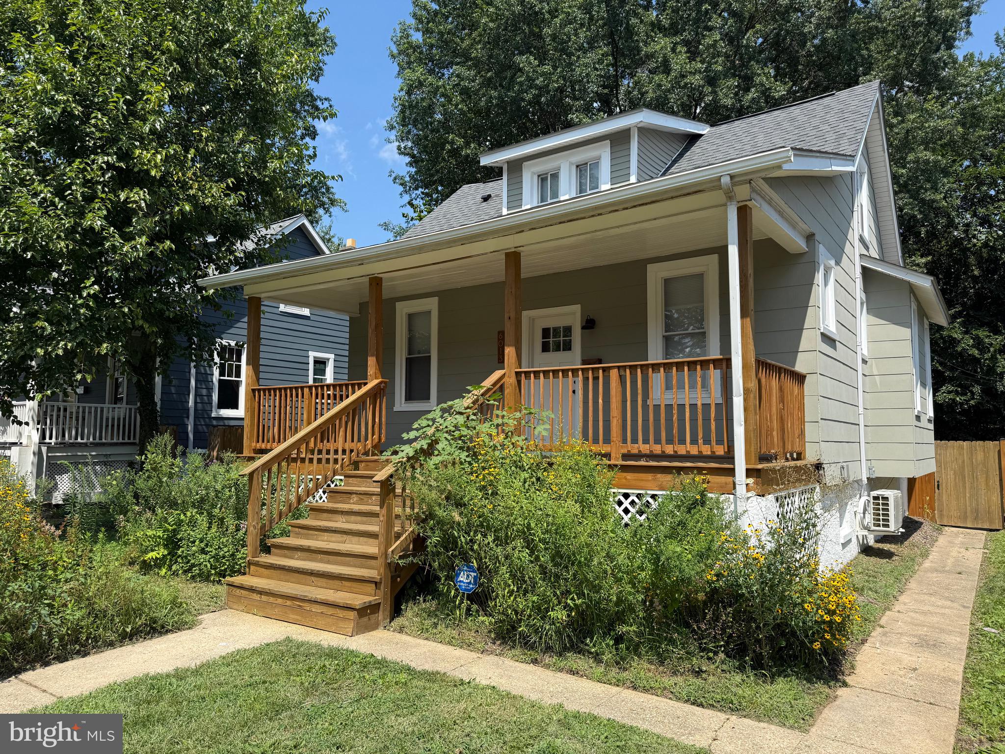 LAKE EVESHAM - Residential