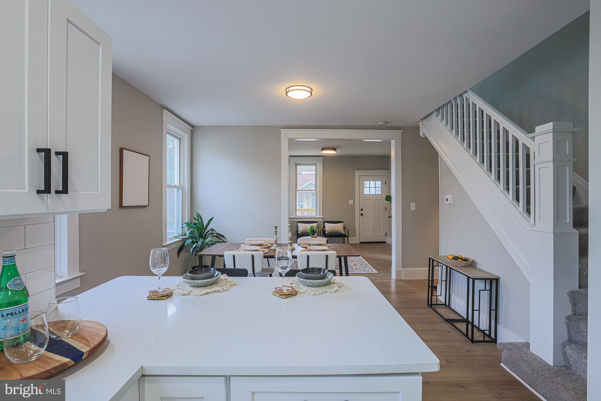 LAKE EVESHAM - Residential