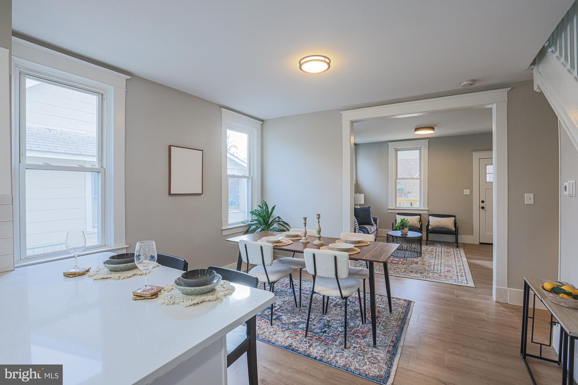 LAKE EVESHAM - Residential