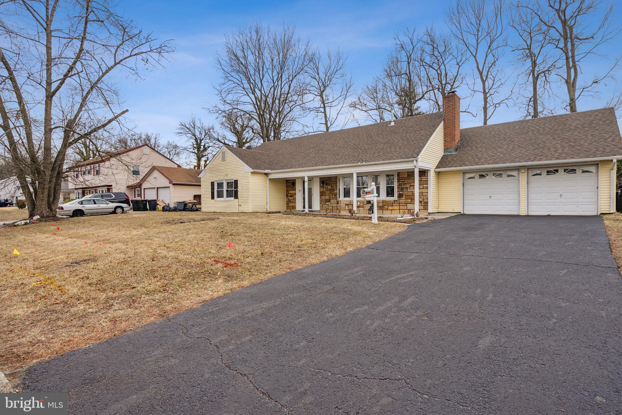 69 TORRINGTON LANE