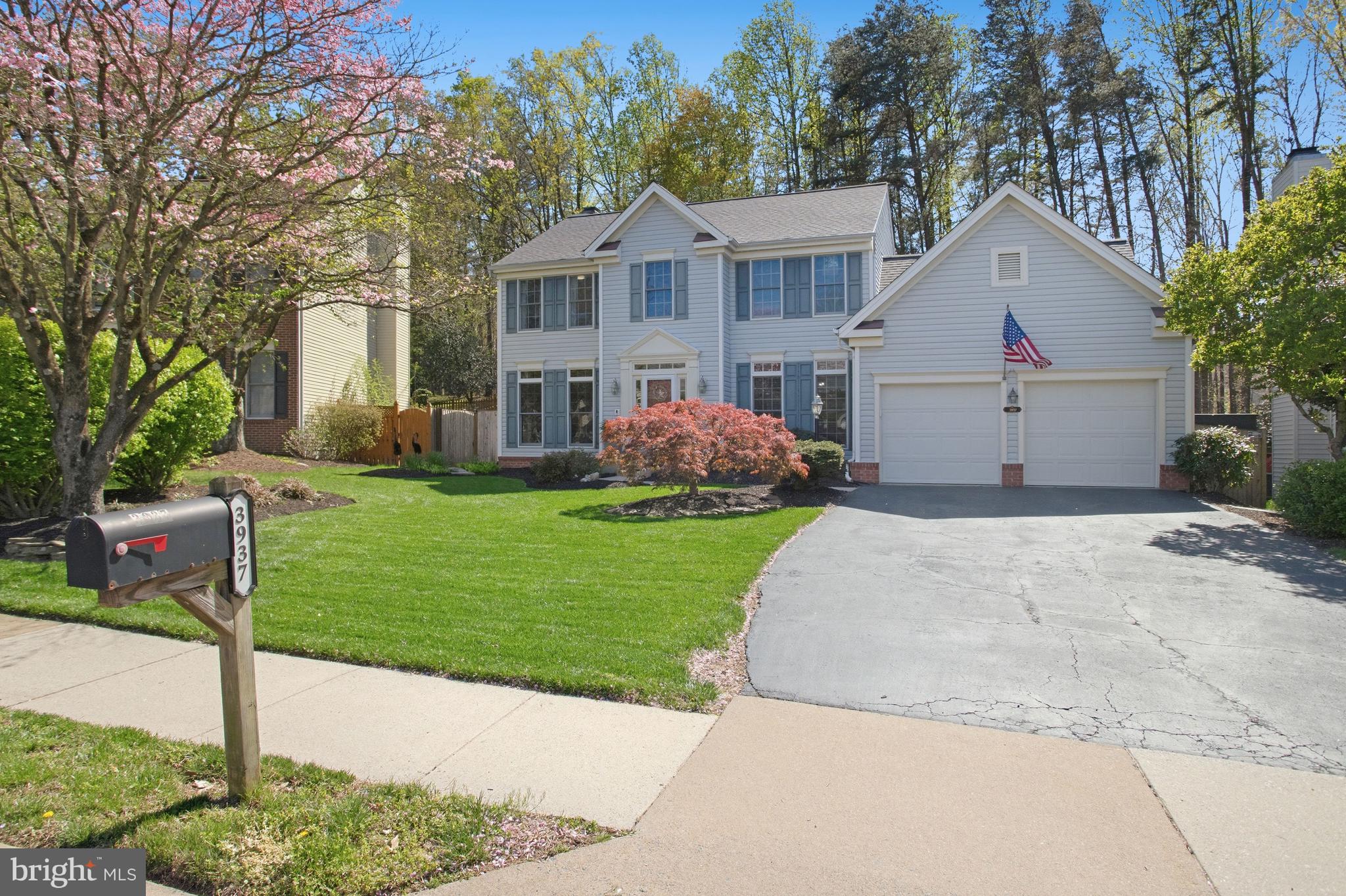 3937 LEAF LAWN LANE
