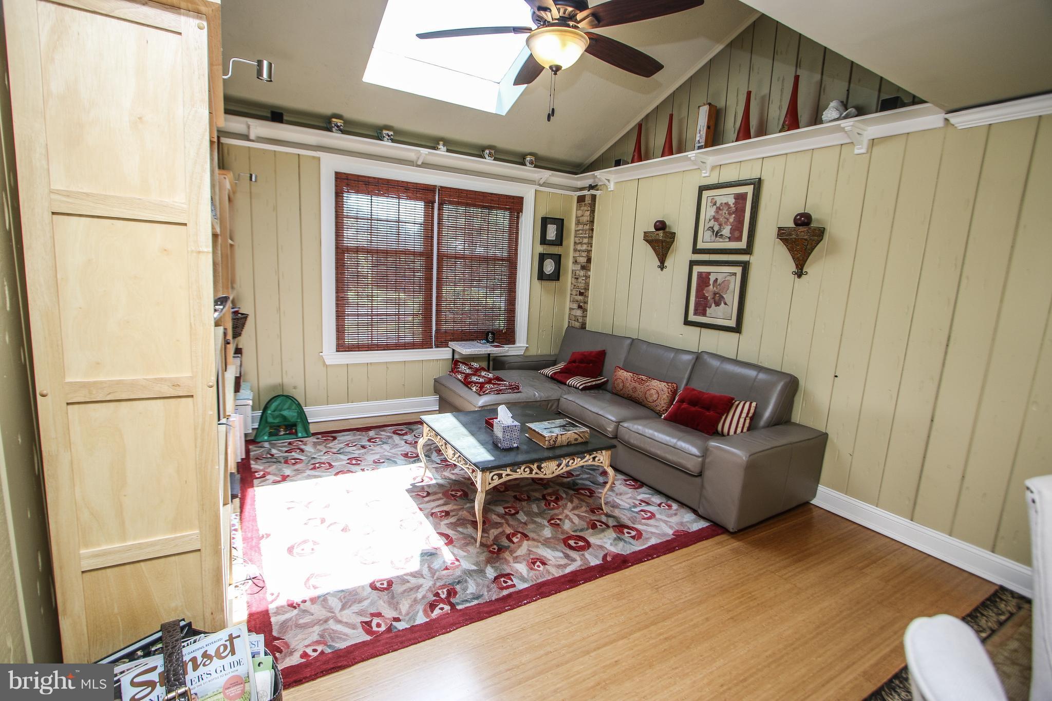 SUGARLAND RUN - Residential