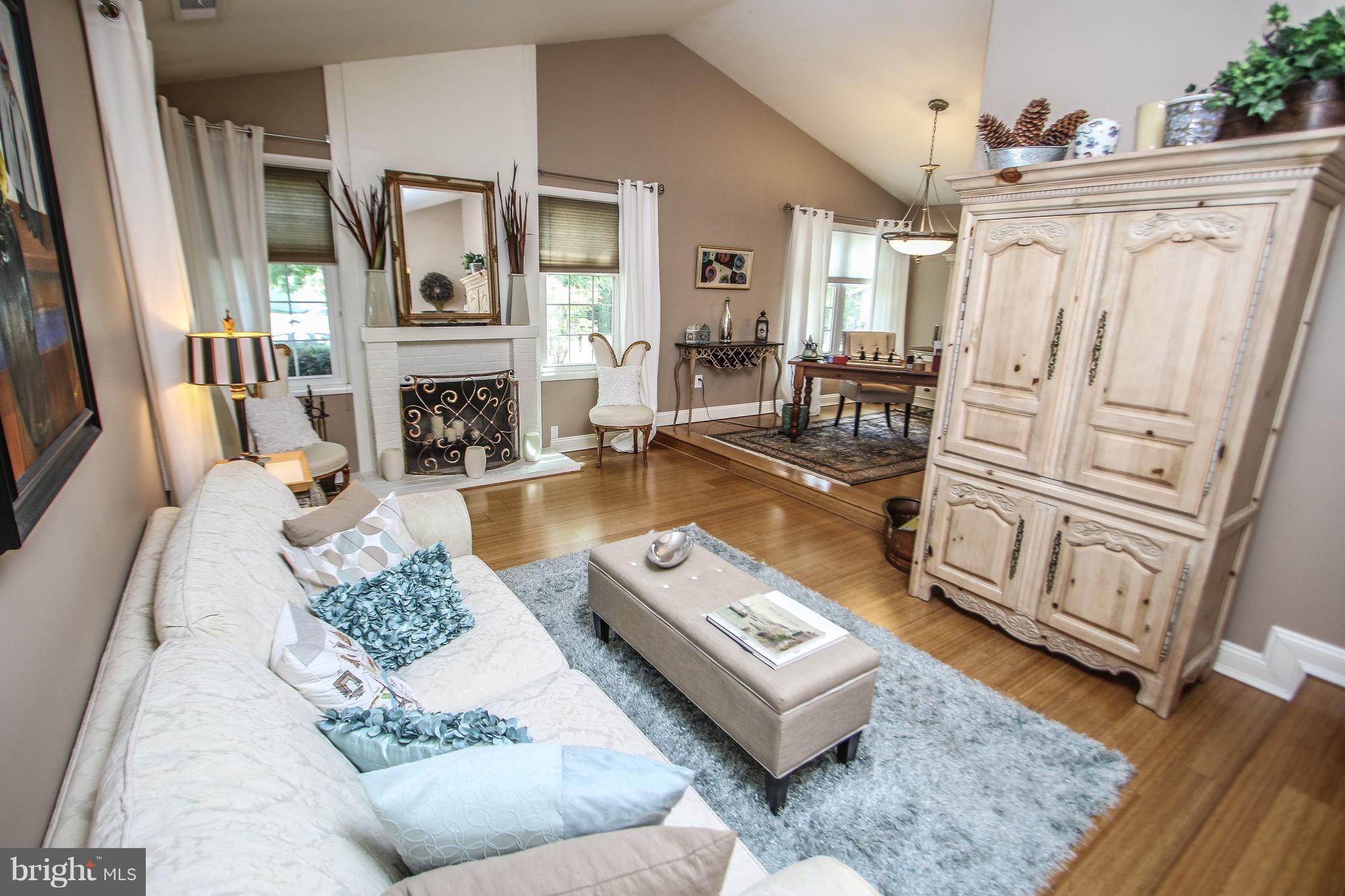 SUGARLAND RUN - Residential