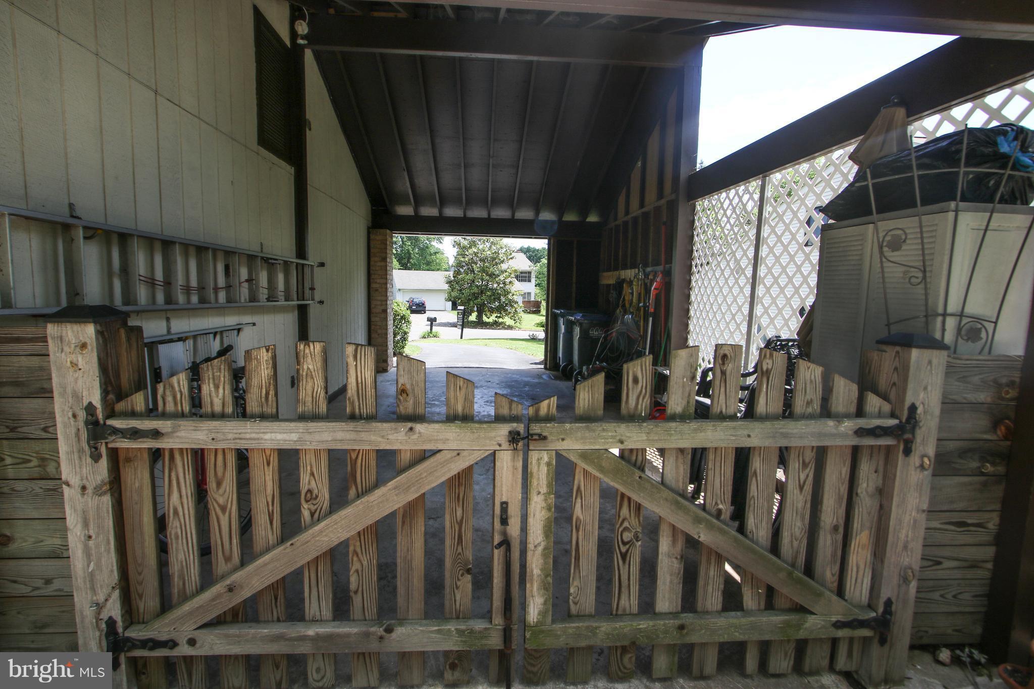 SUGARLAND RUN - Residential