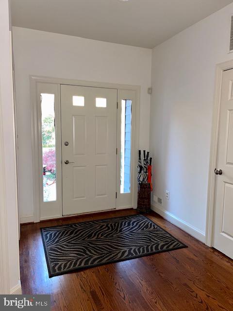 HALLOWING POINT RIVER ESTATES - Residential Lease