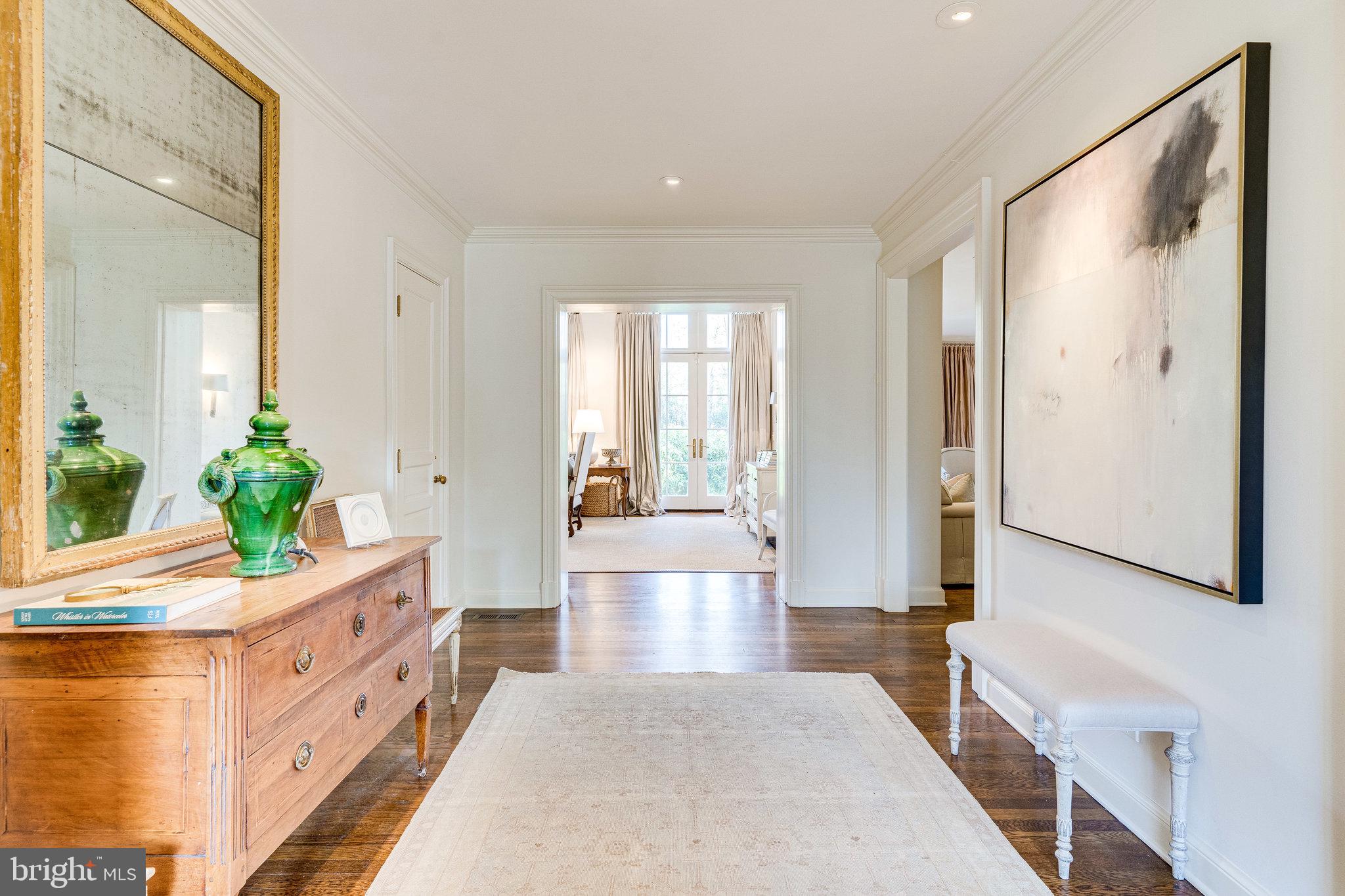 SPRING VALLEY - Residential