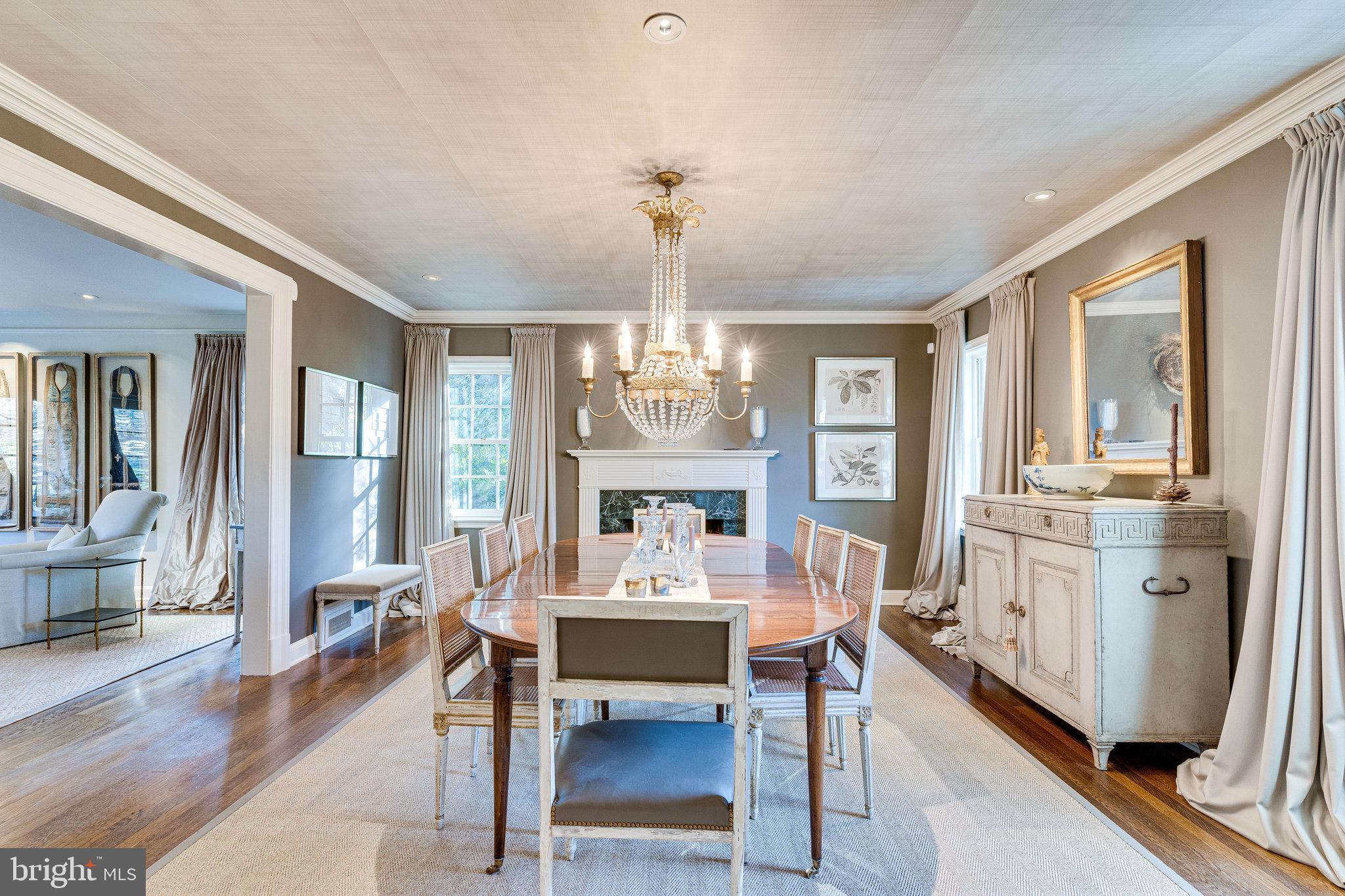 SPRING VALLEY - Residential