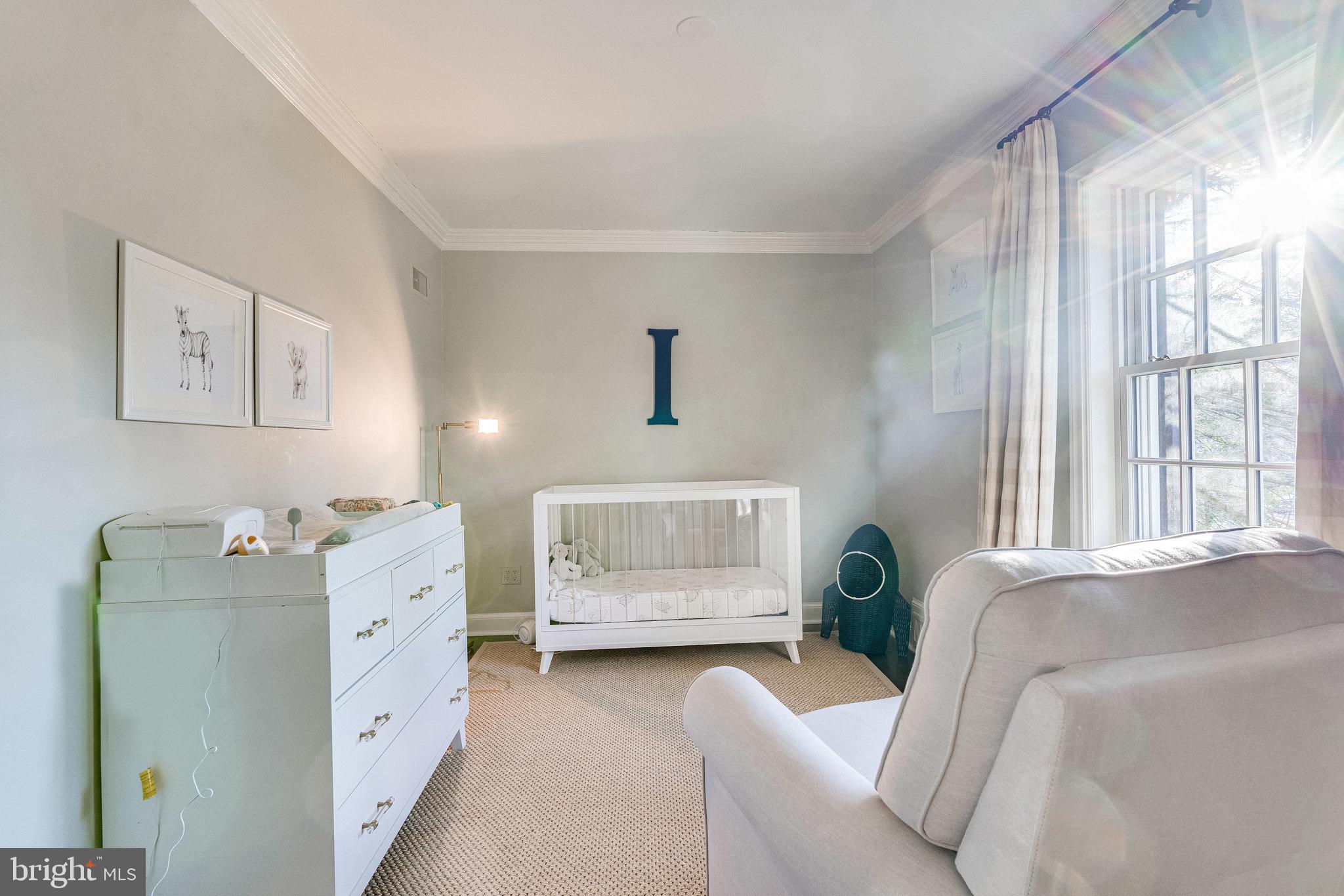 SPRING VALLEY - Residential