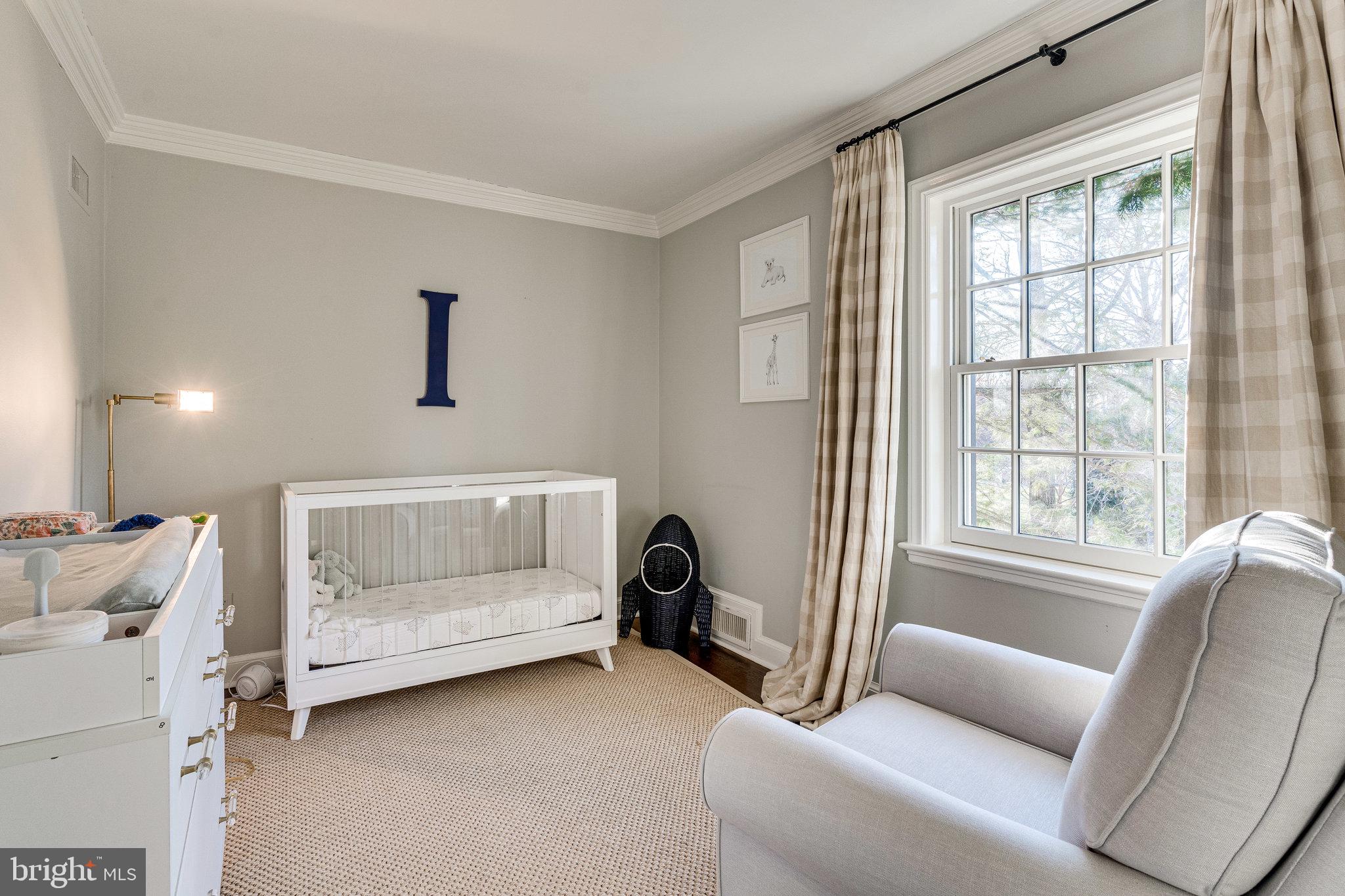 SPRING VALLEY - Residential