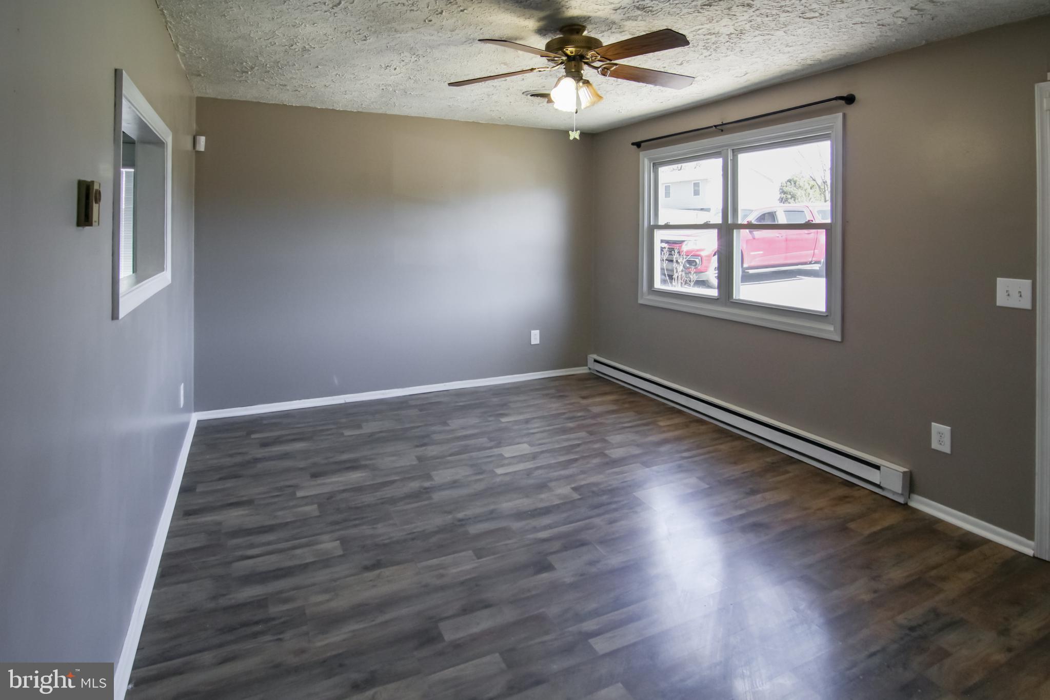 FAIRVIEW ORCHARD - Residential