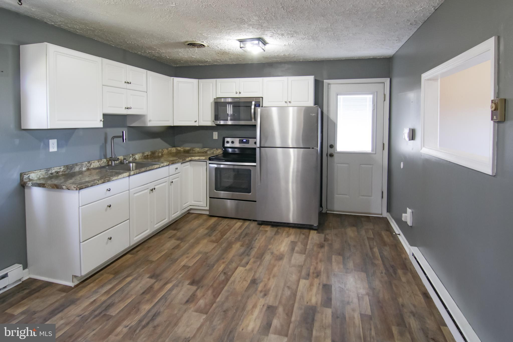 FAIRVIEW ORCHARD - Residential