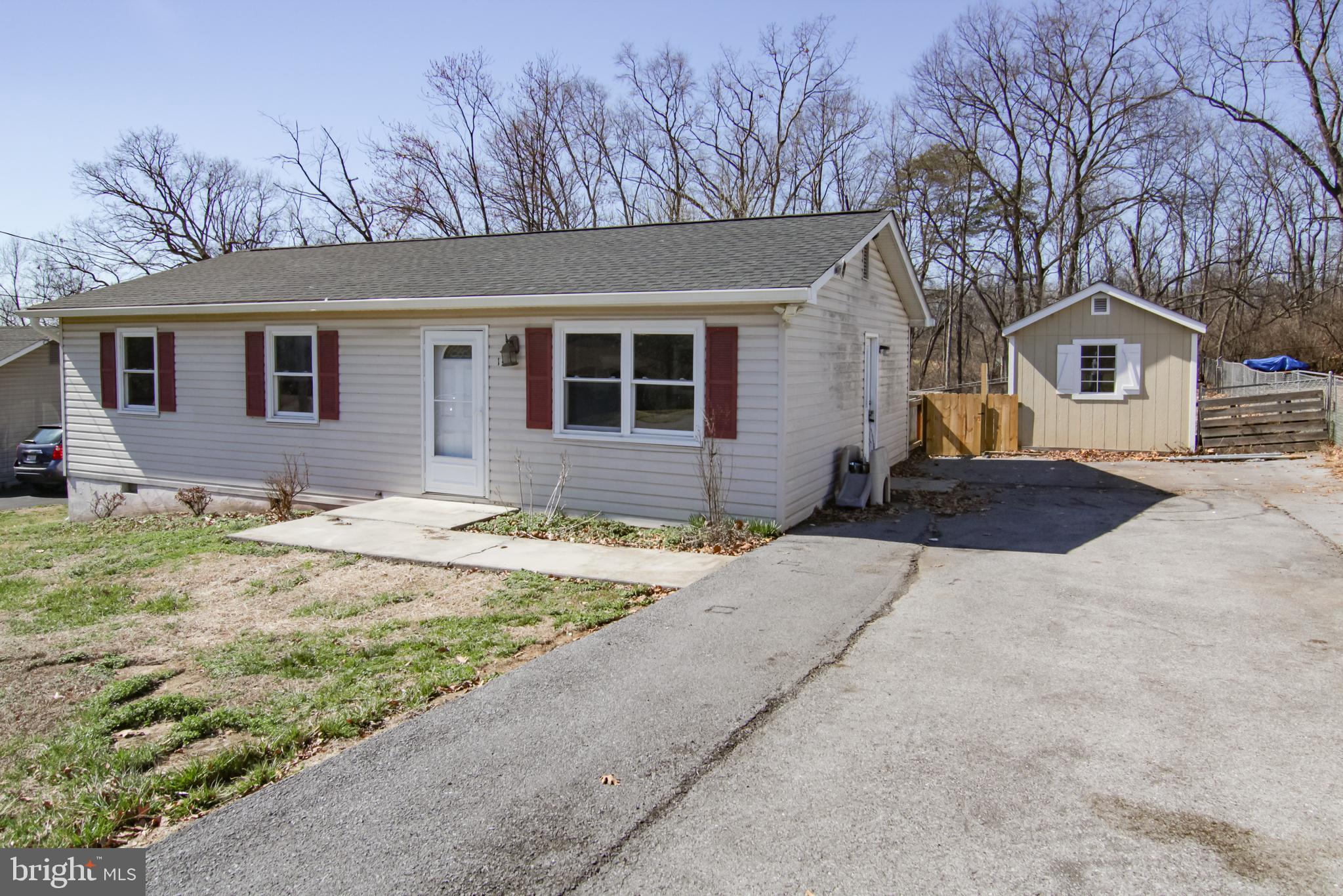 FAIRVIEW ORCHARD - Residential