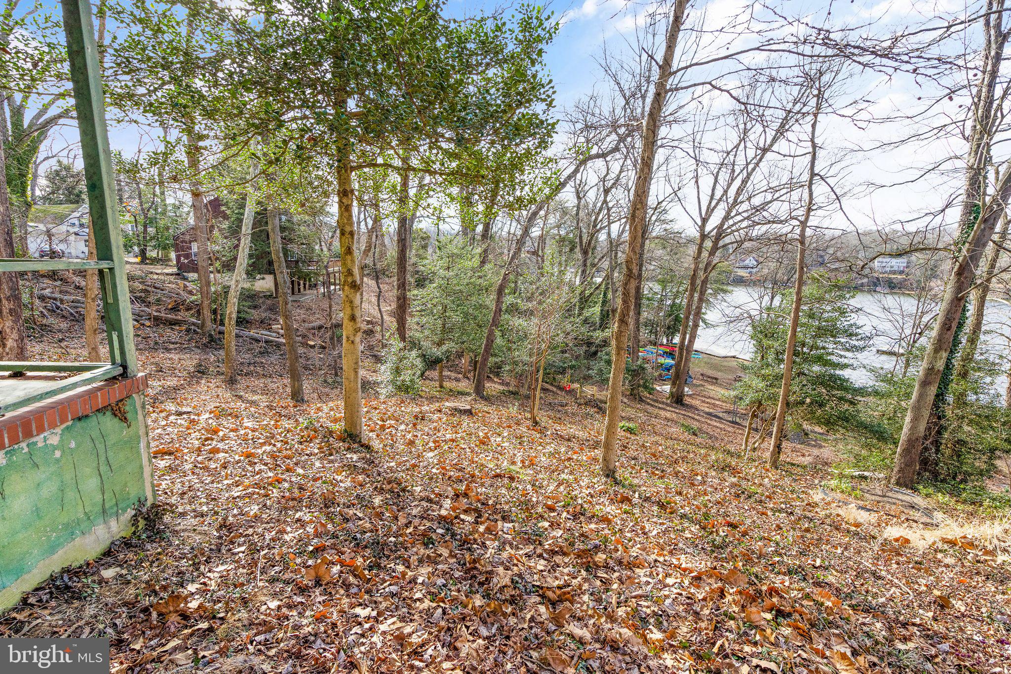 HOLLYWOOD ON SEVERN - Residential