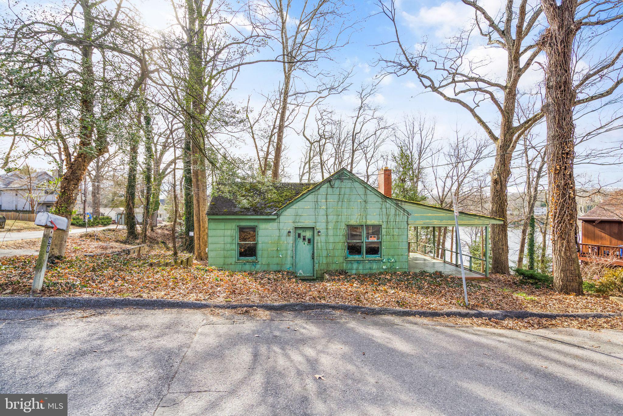 HOLLYWOOD ON SEVERN - Residential