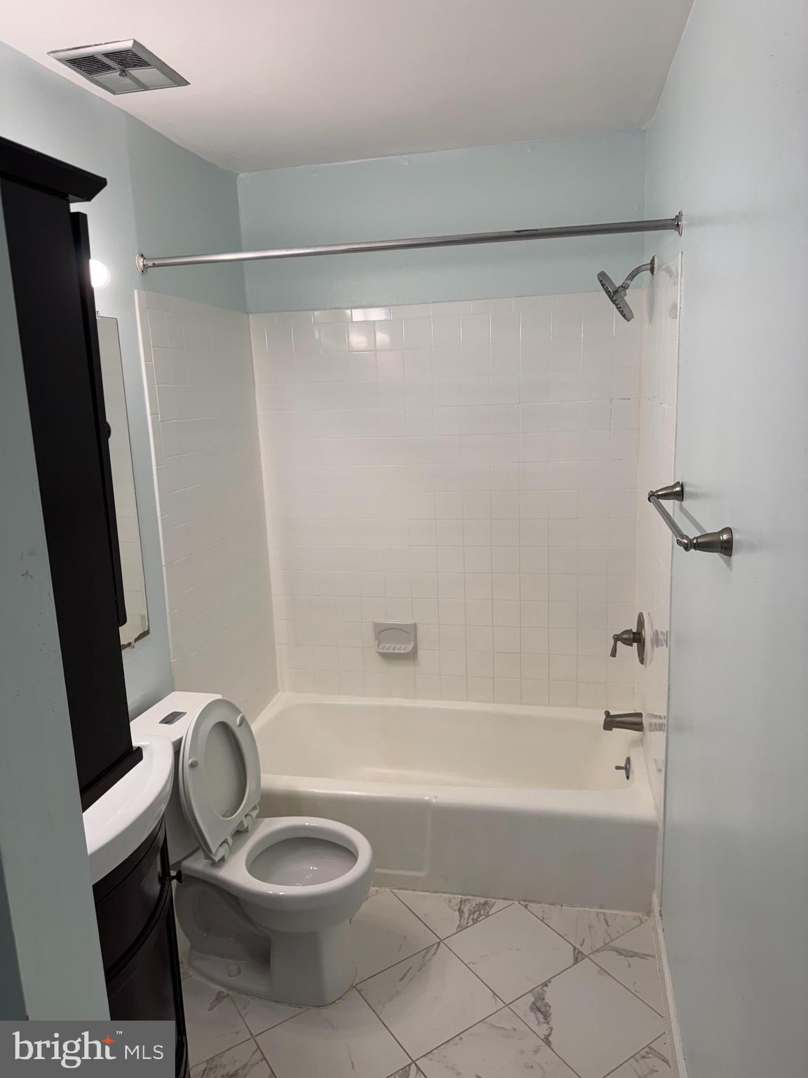 NORTH CREEK VILLAS - Residential