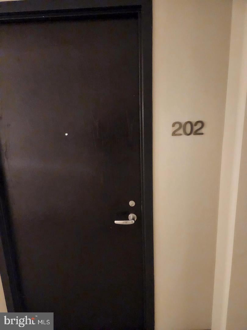155 POTOMAC PASSAGE 202
