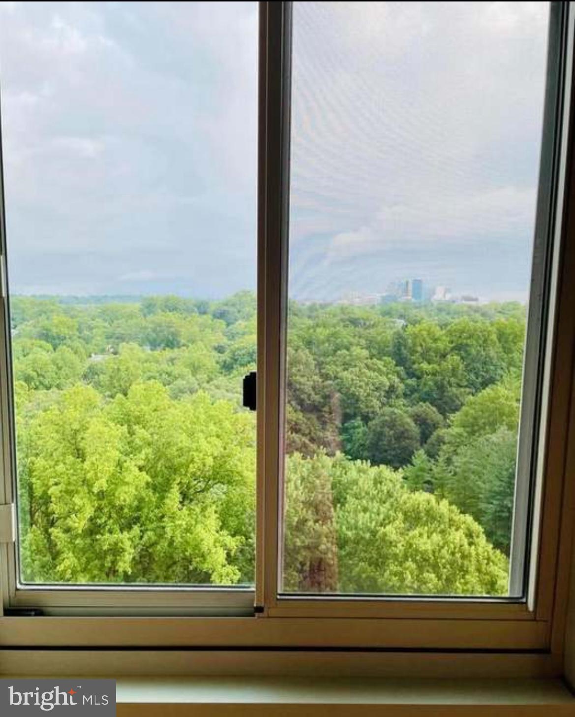 FRIENDSHIP HEIGHTS - Residential