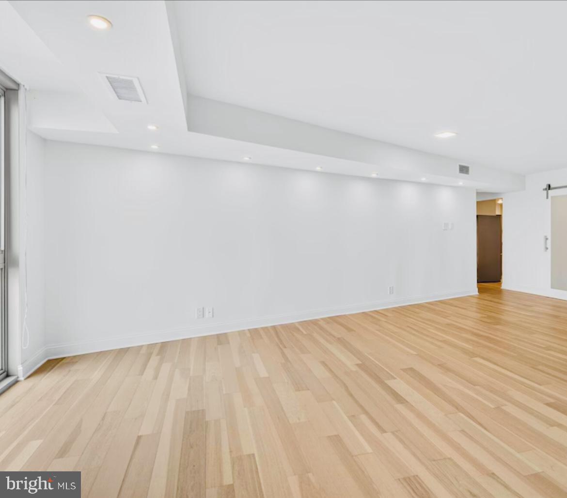 4601 N PARK AVENUE 1509-J