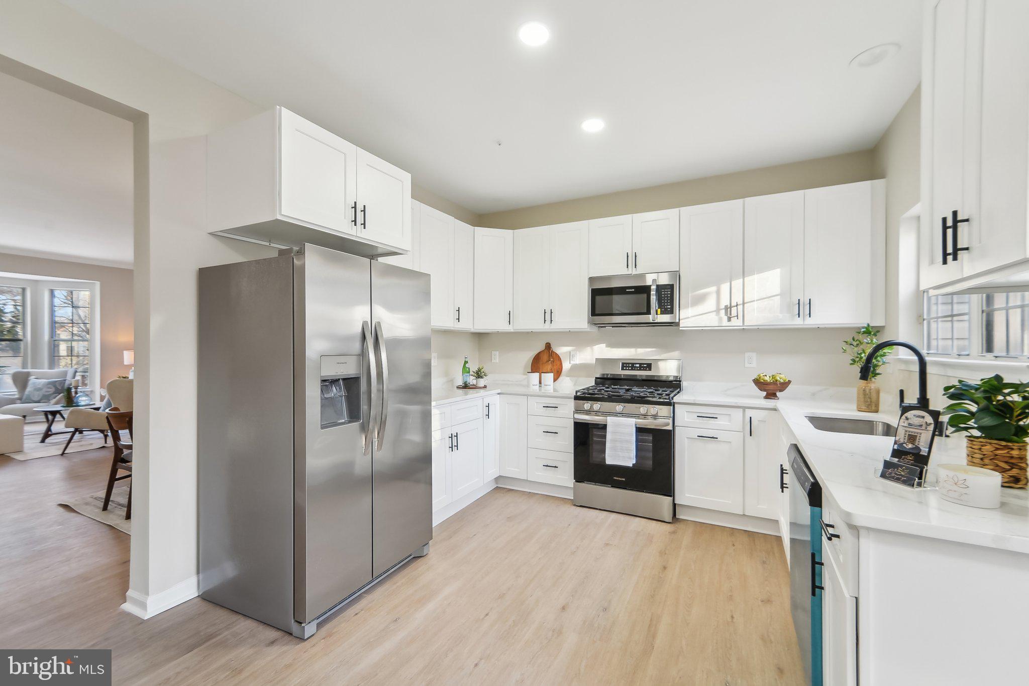 TUSCARORA KNOLLS - Residential