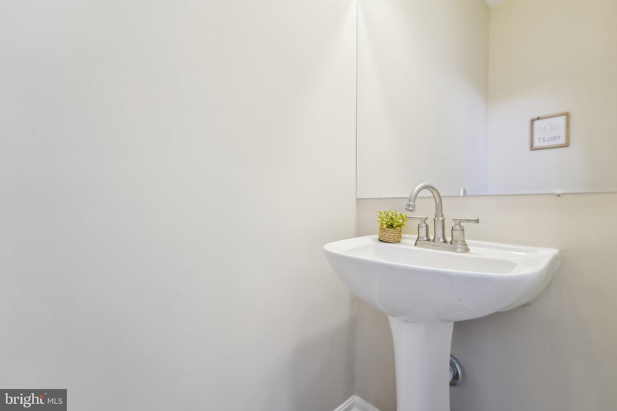 TUSCARORA KNOLLS - Residential