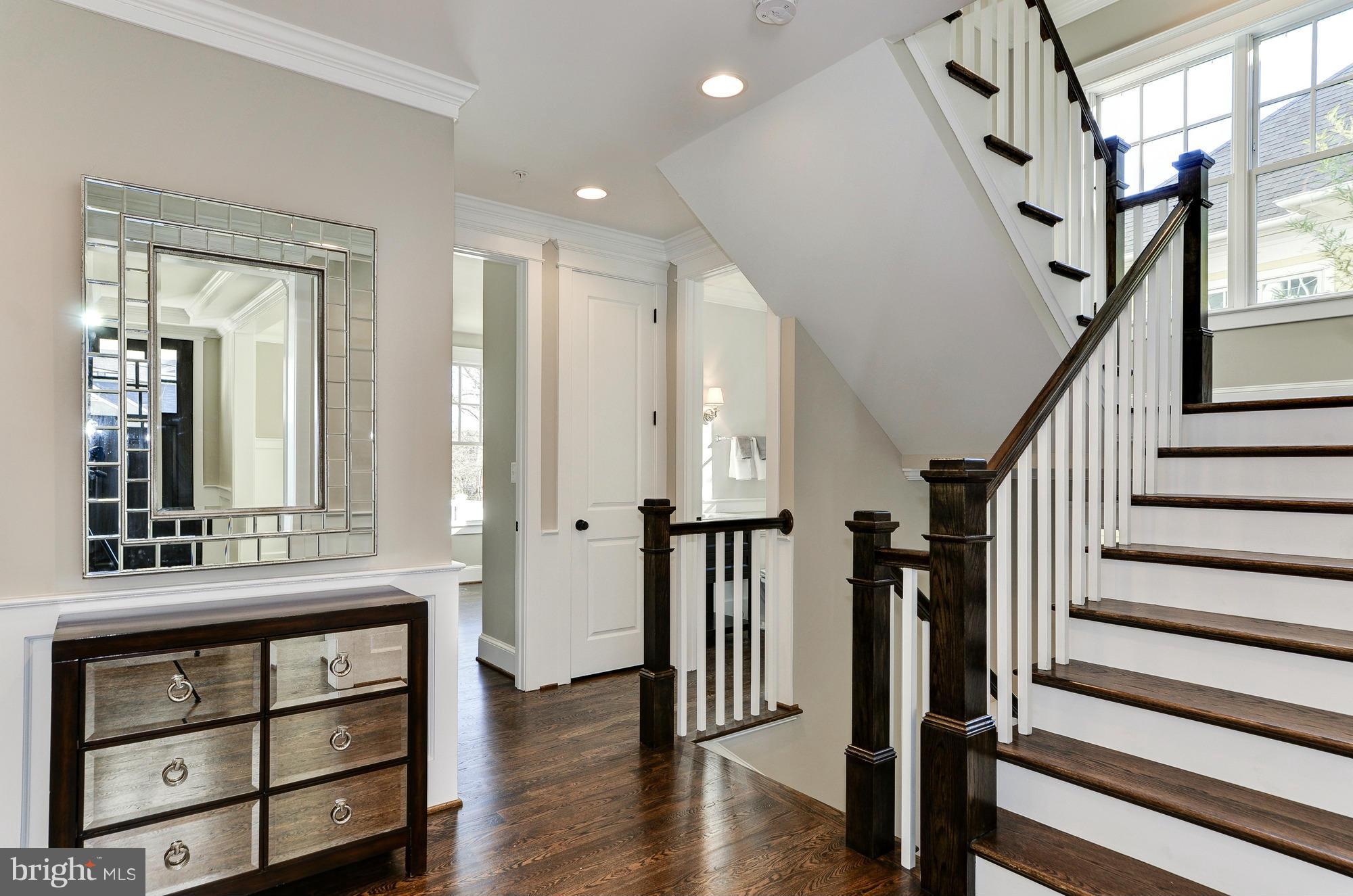 GLEN MAR PARK - Residential