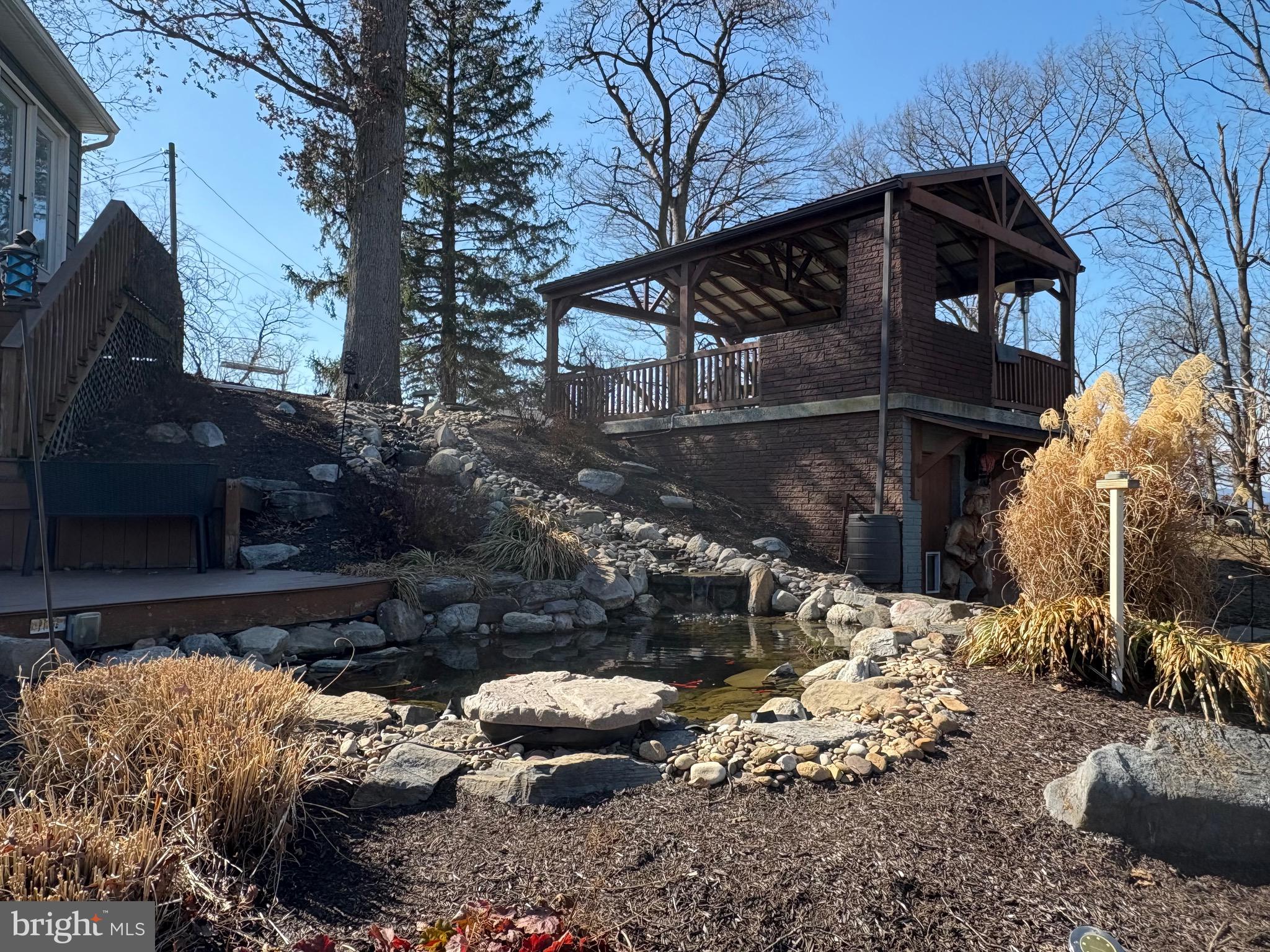 WALKER ROAD - Residential