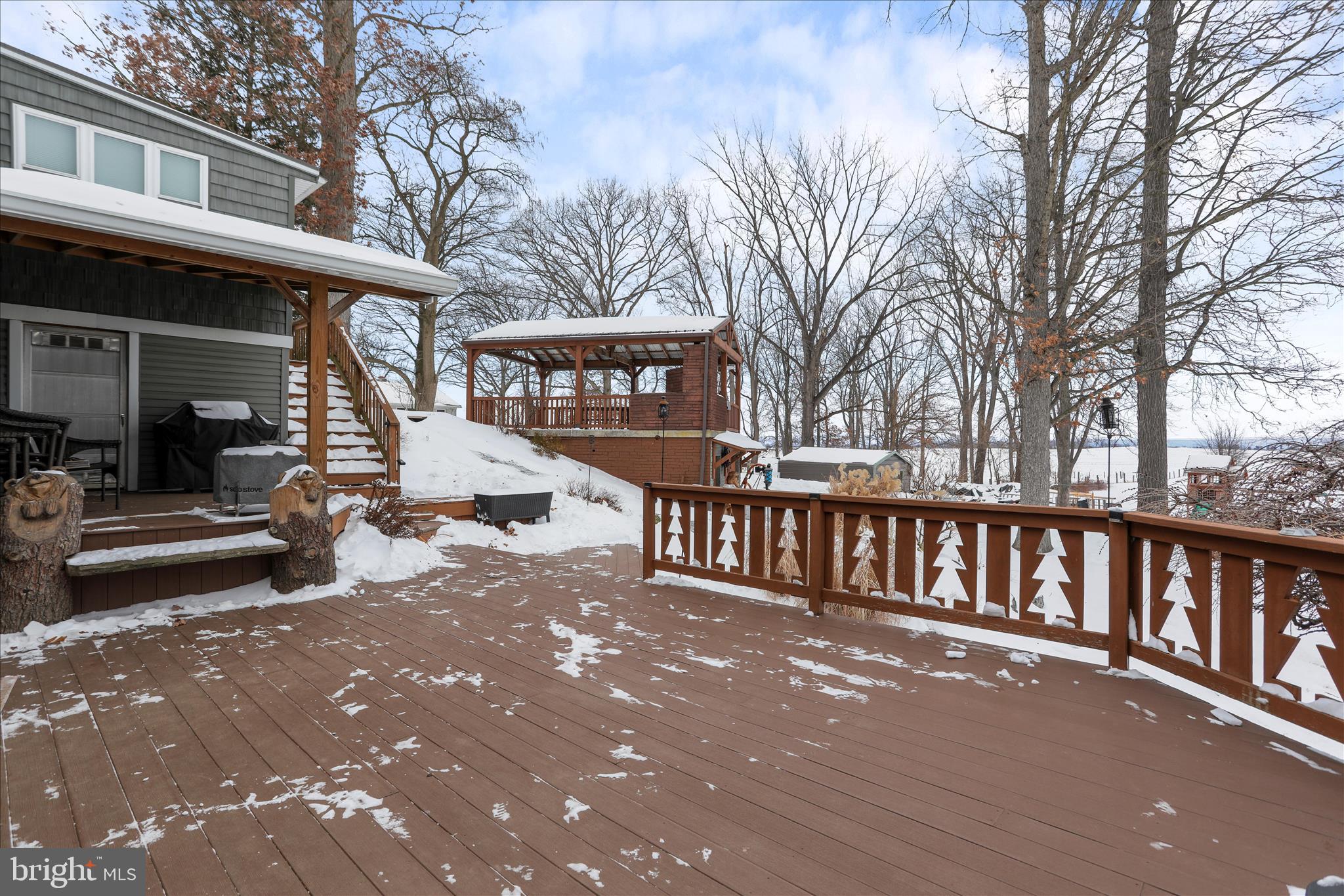 WALKER ROAD - Residential