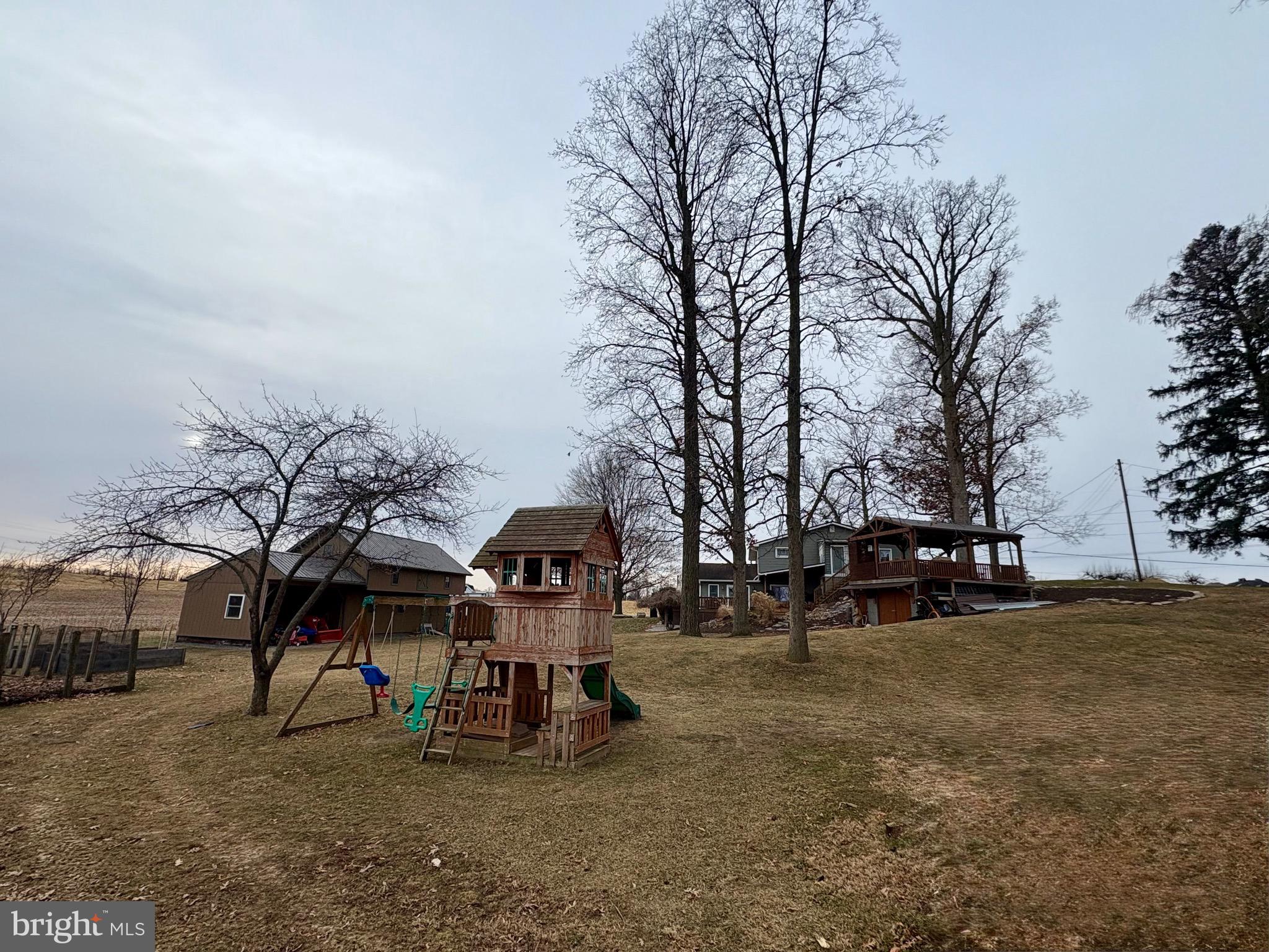 WALKER ROAD - Residential