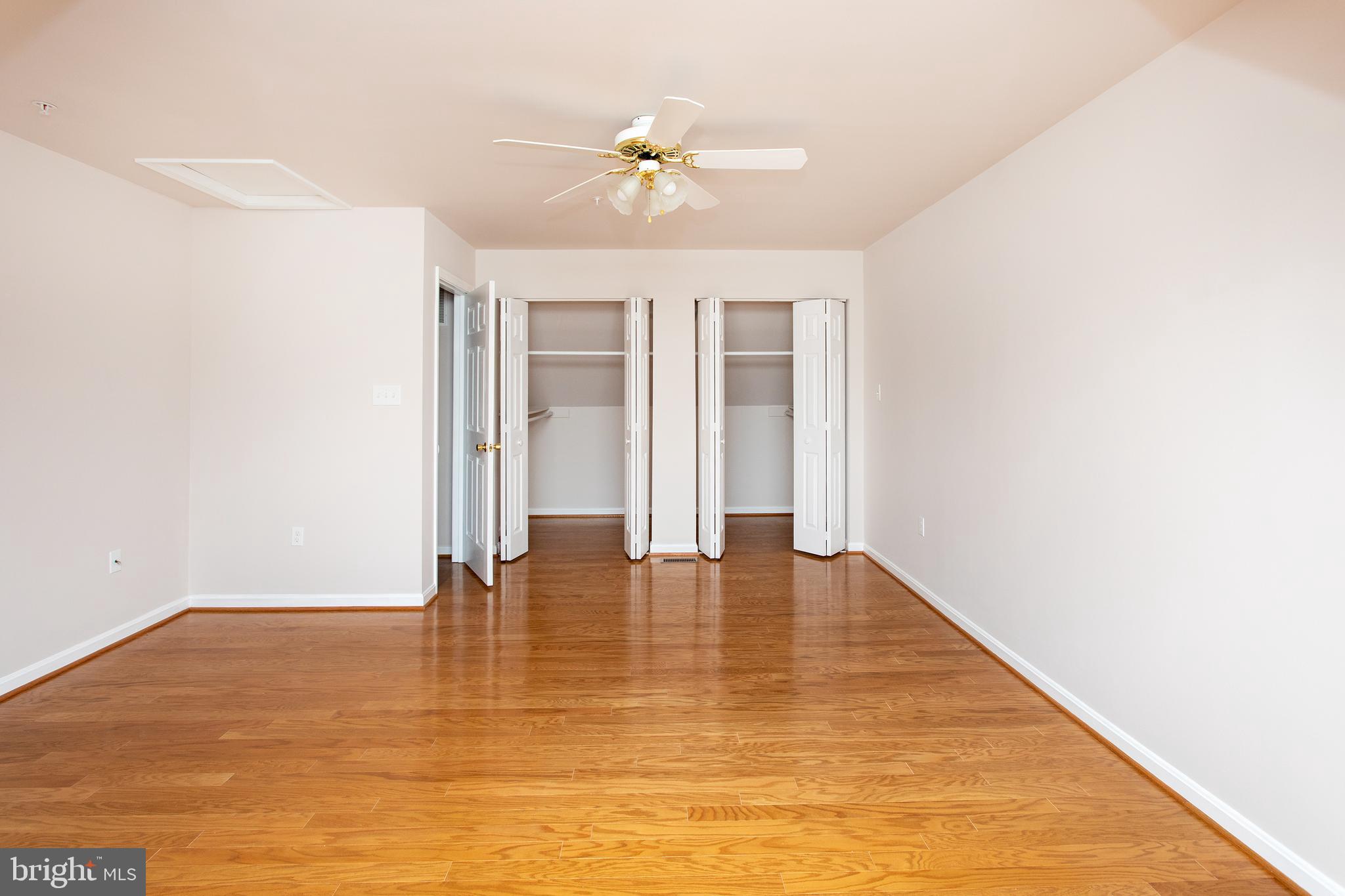 CHARLESTON TERRACE - Residential