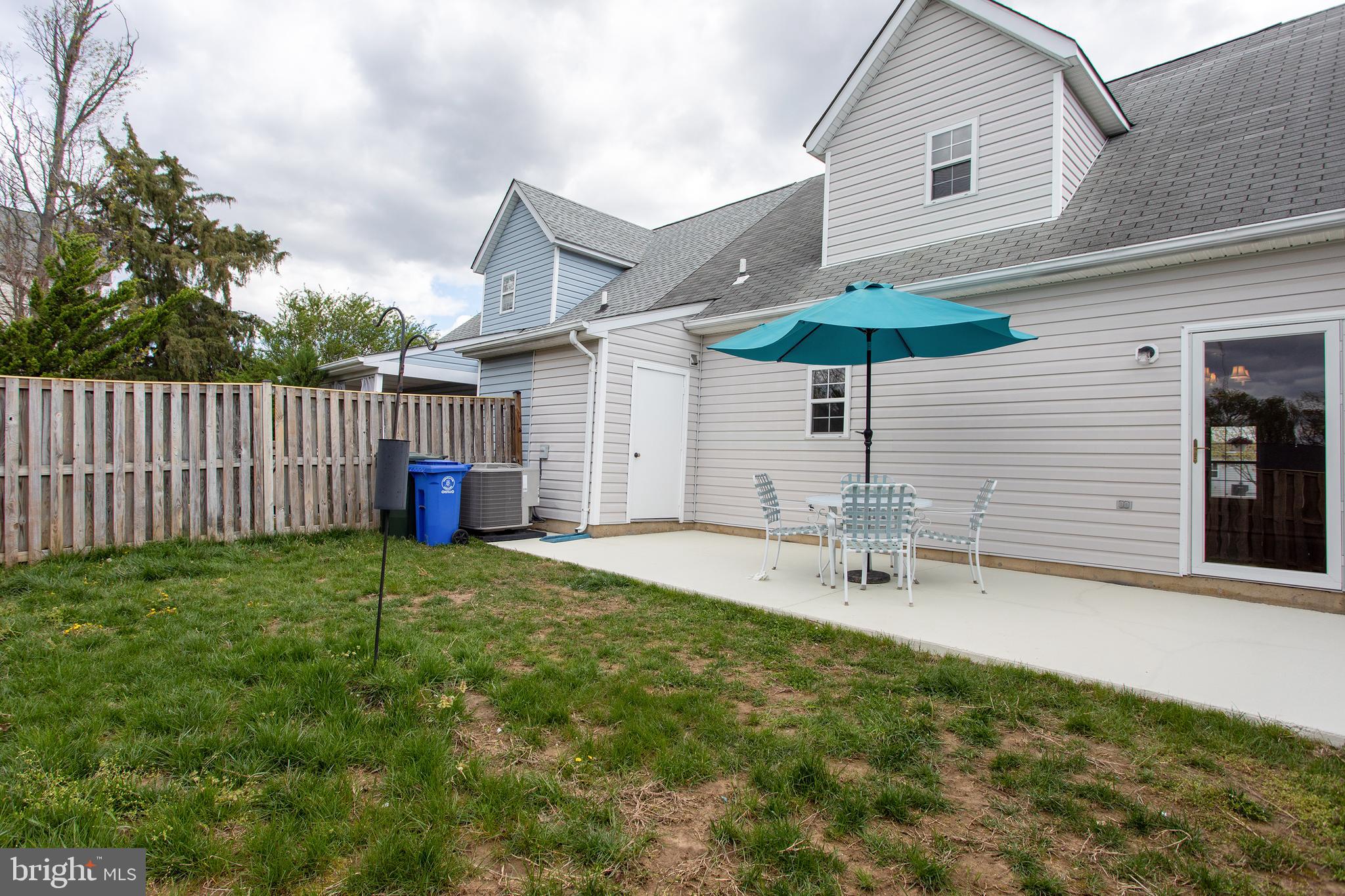 CHARLESTON TERRACE - Residential