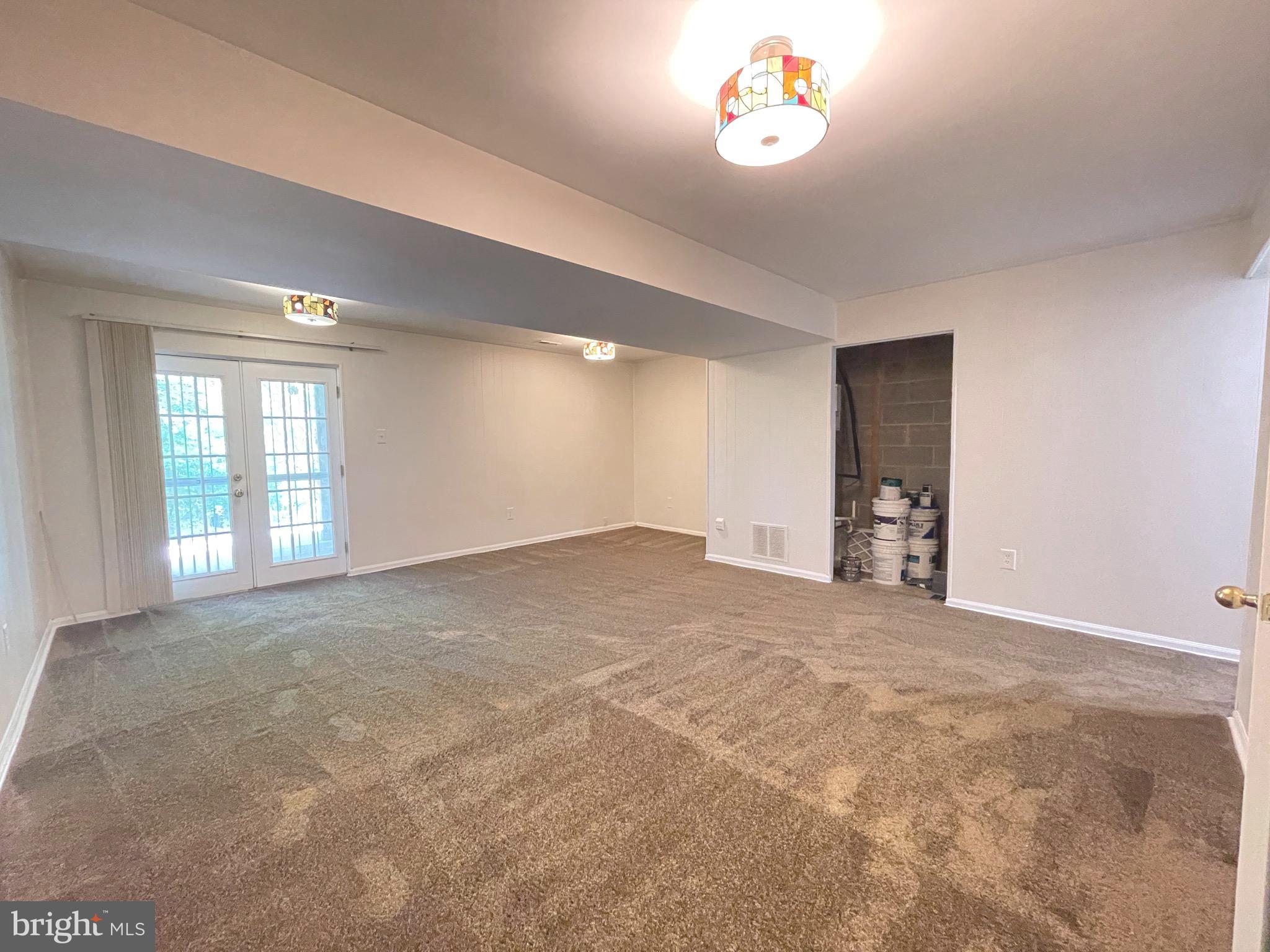 ASHFORD - Residential