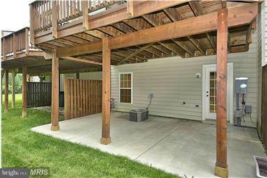 POTOMAC OAKS - Residential Lease