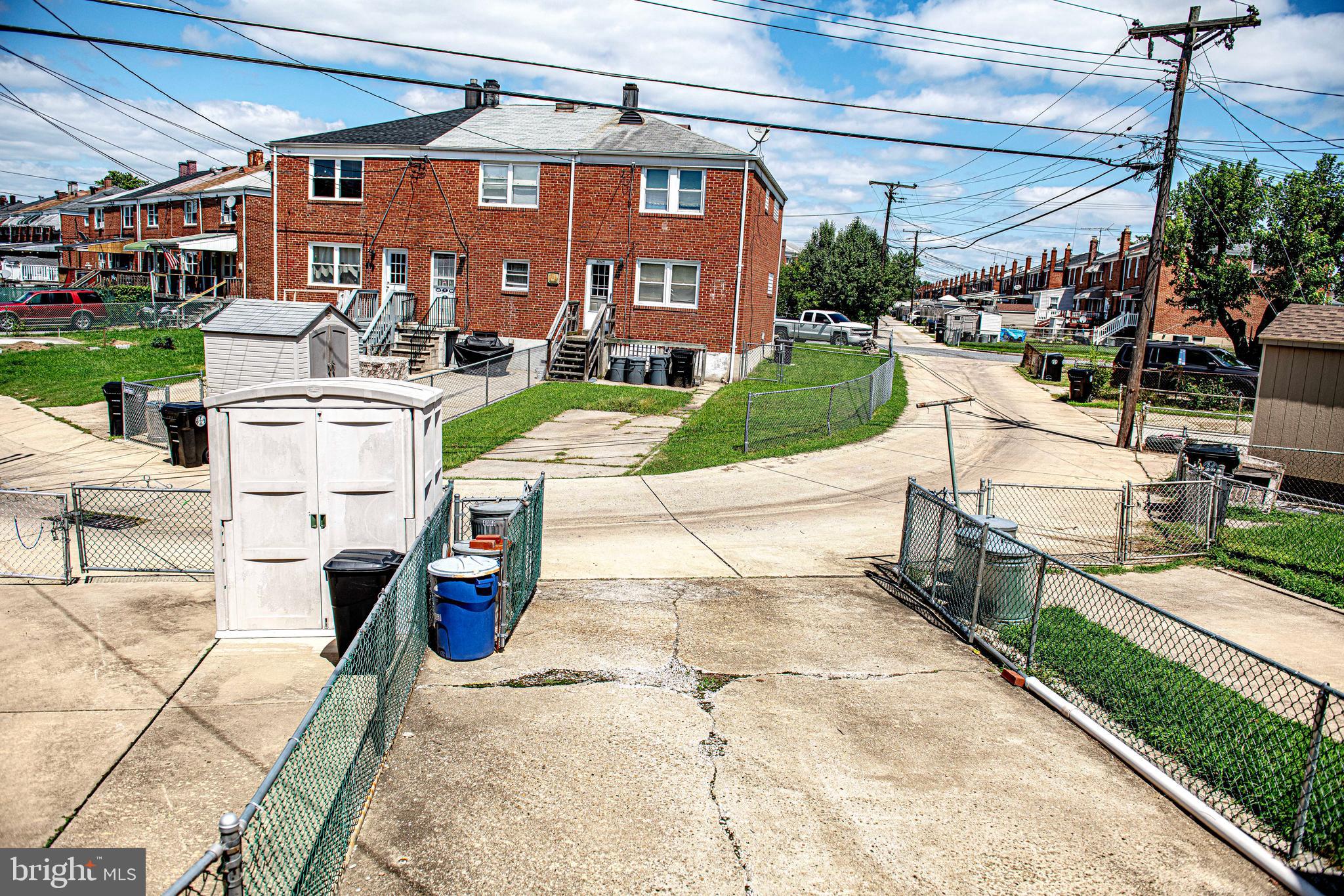 NORTH POINT VILLAGE - Residential