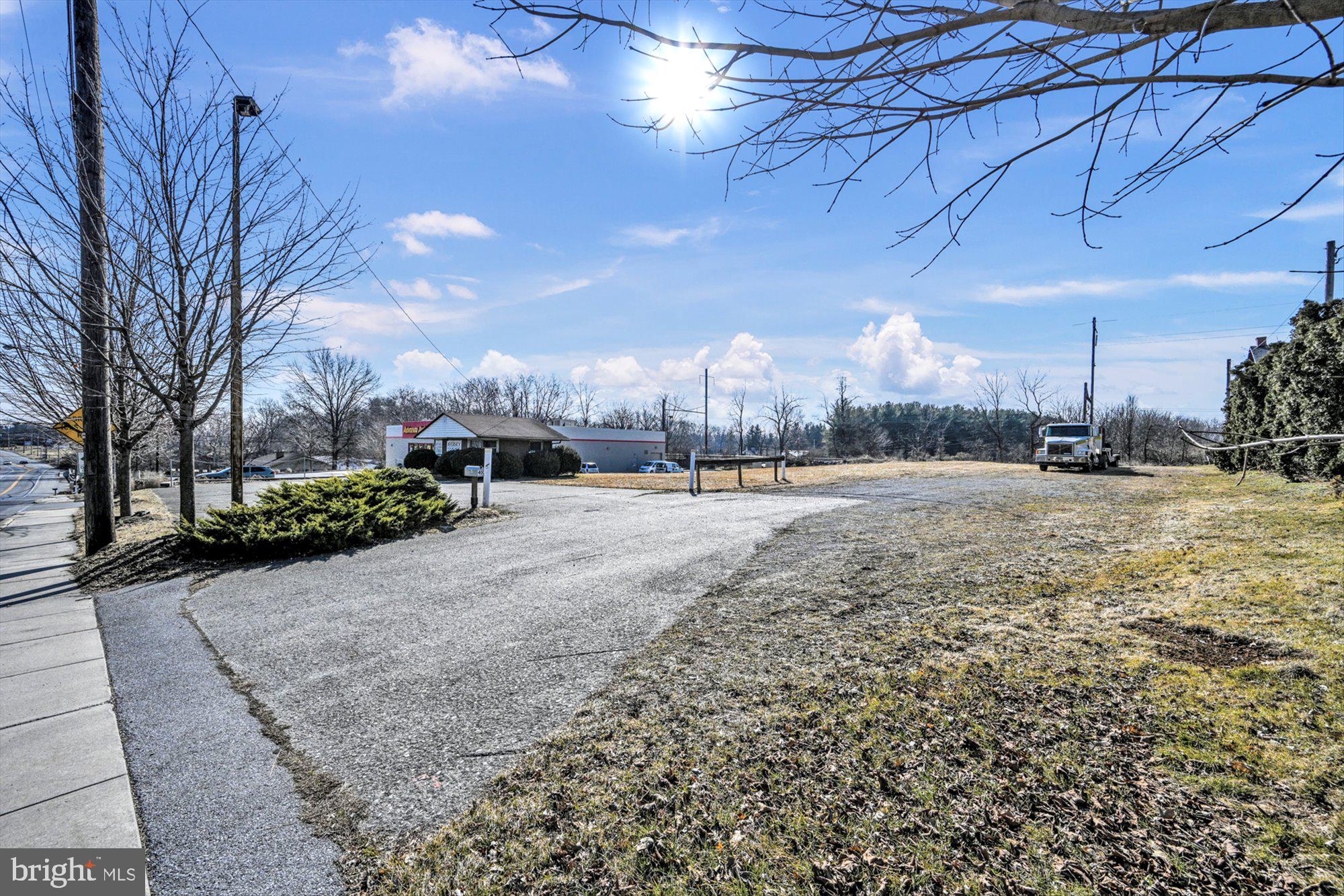 400 E MAIN STREET