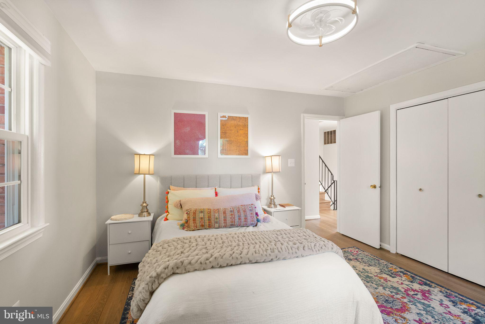 RIVERSIDE GARDENS - Residential