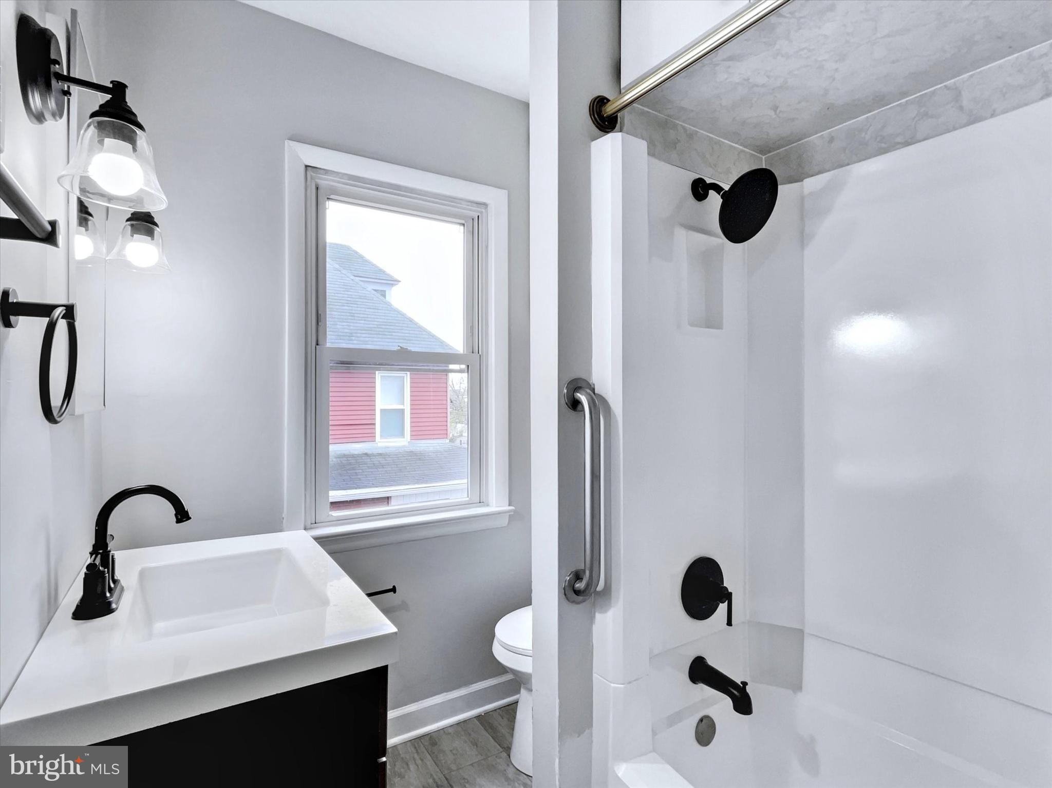 EAST PENNSBORO - Residential