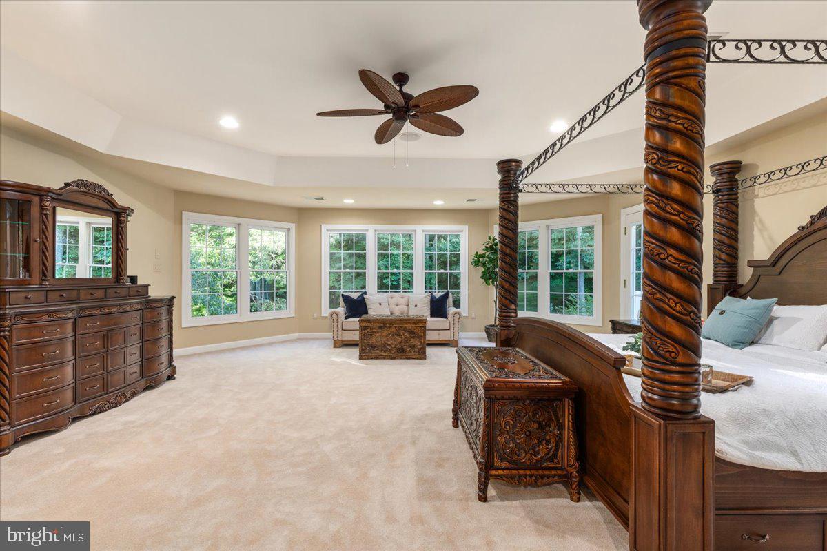 ESTATES AT ROSELAND - Residential