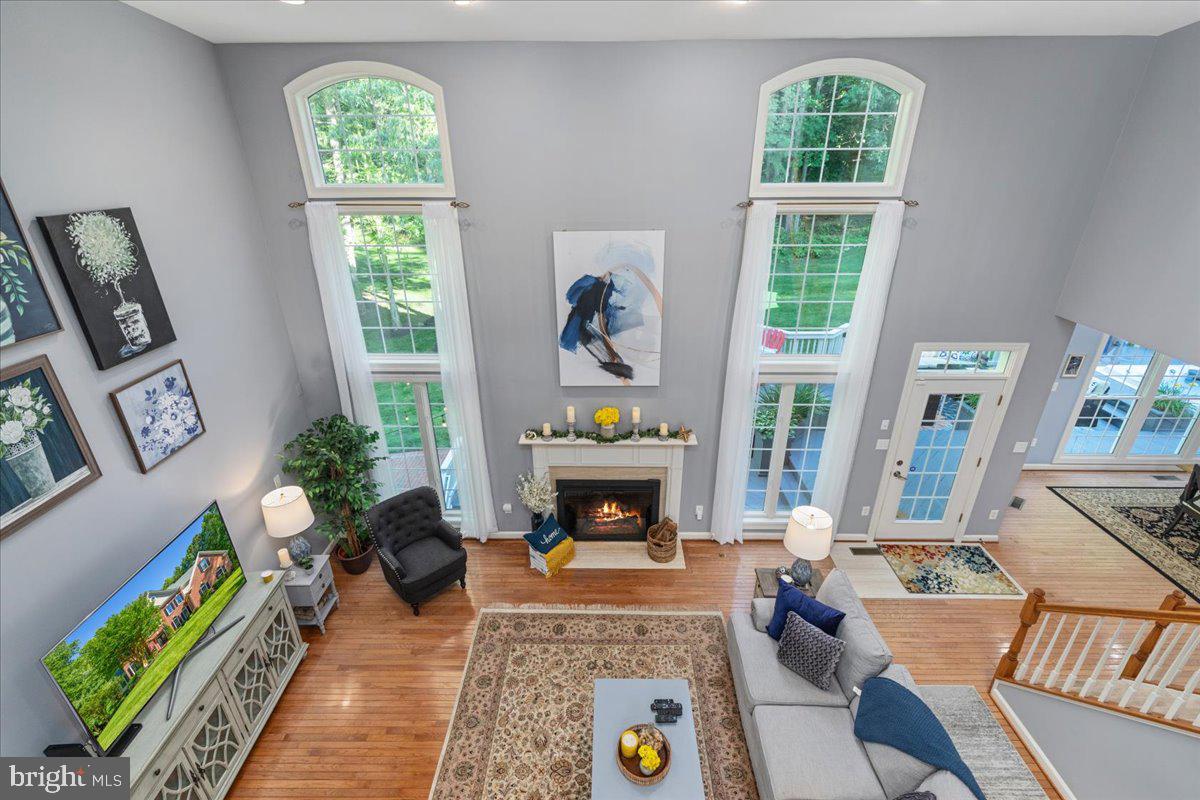 ESTATES AT ROSELAND - Residential