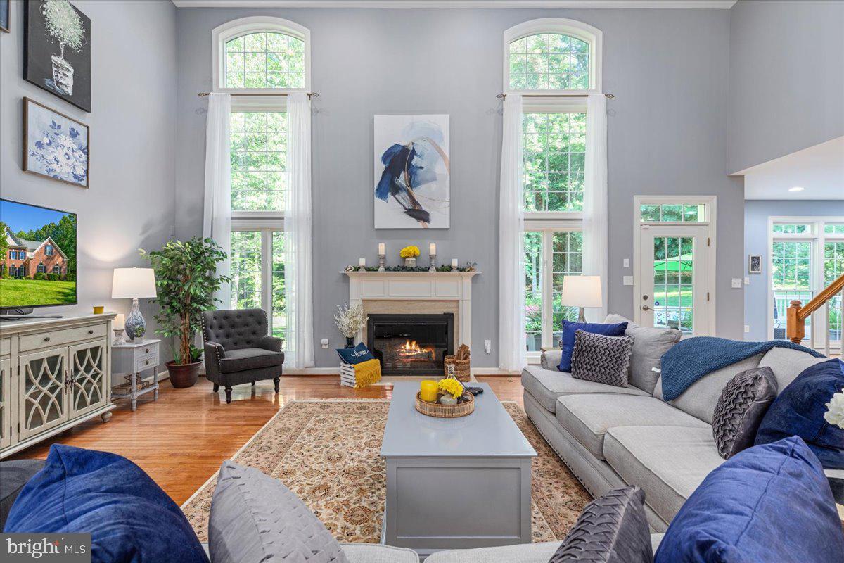 ESTATES AT ROSELAND - Residential