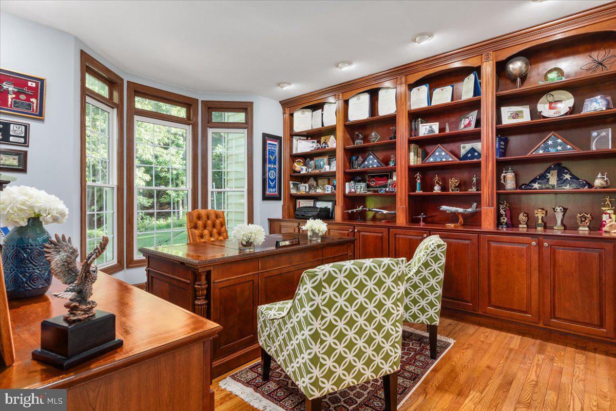 ESTATES AT ROSELAND - Residential