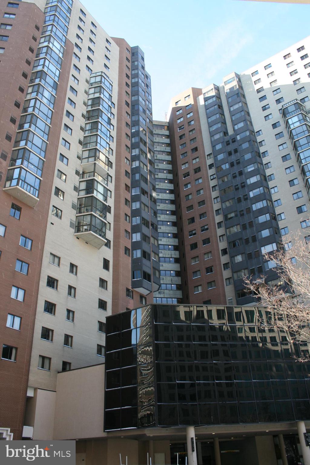 BALLSTON - Residential Lease